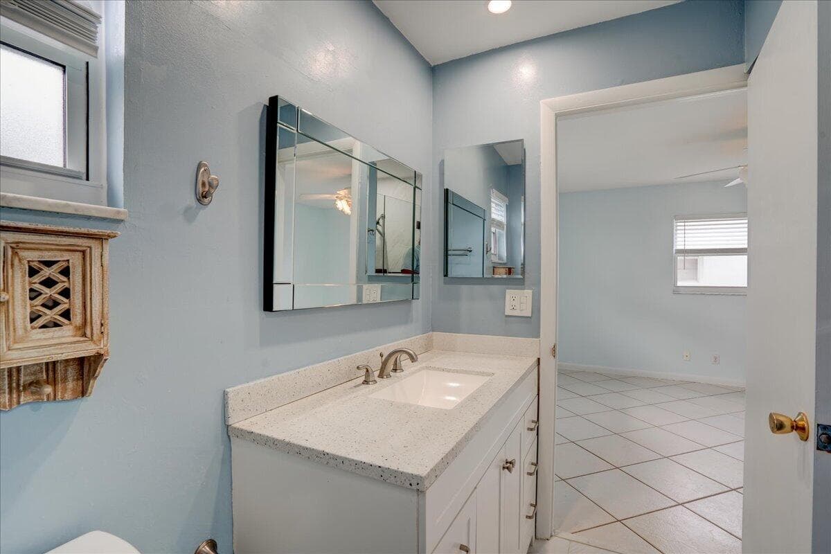 2086 SW 12th Avenue, Boynton Beach, FL 33426 — photo 27 of 59