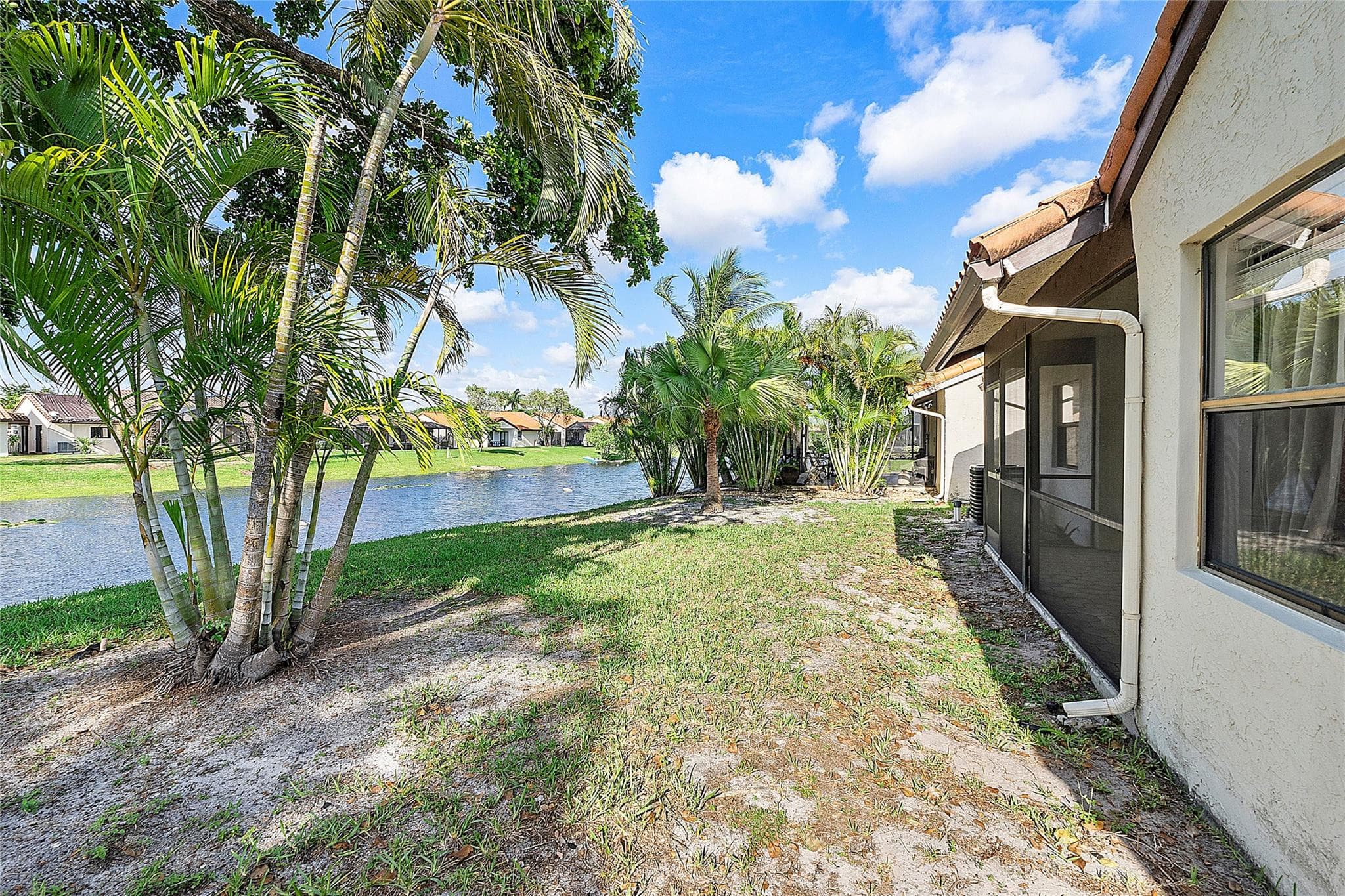 31 Columbia Court, Deerfield Beach, FL 33442 — photo 15 of 63
