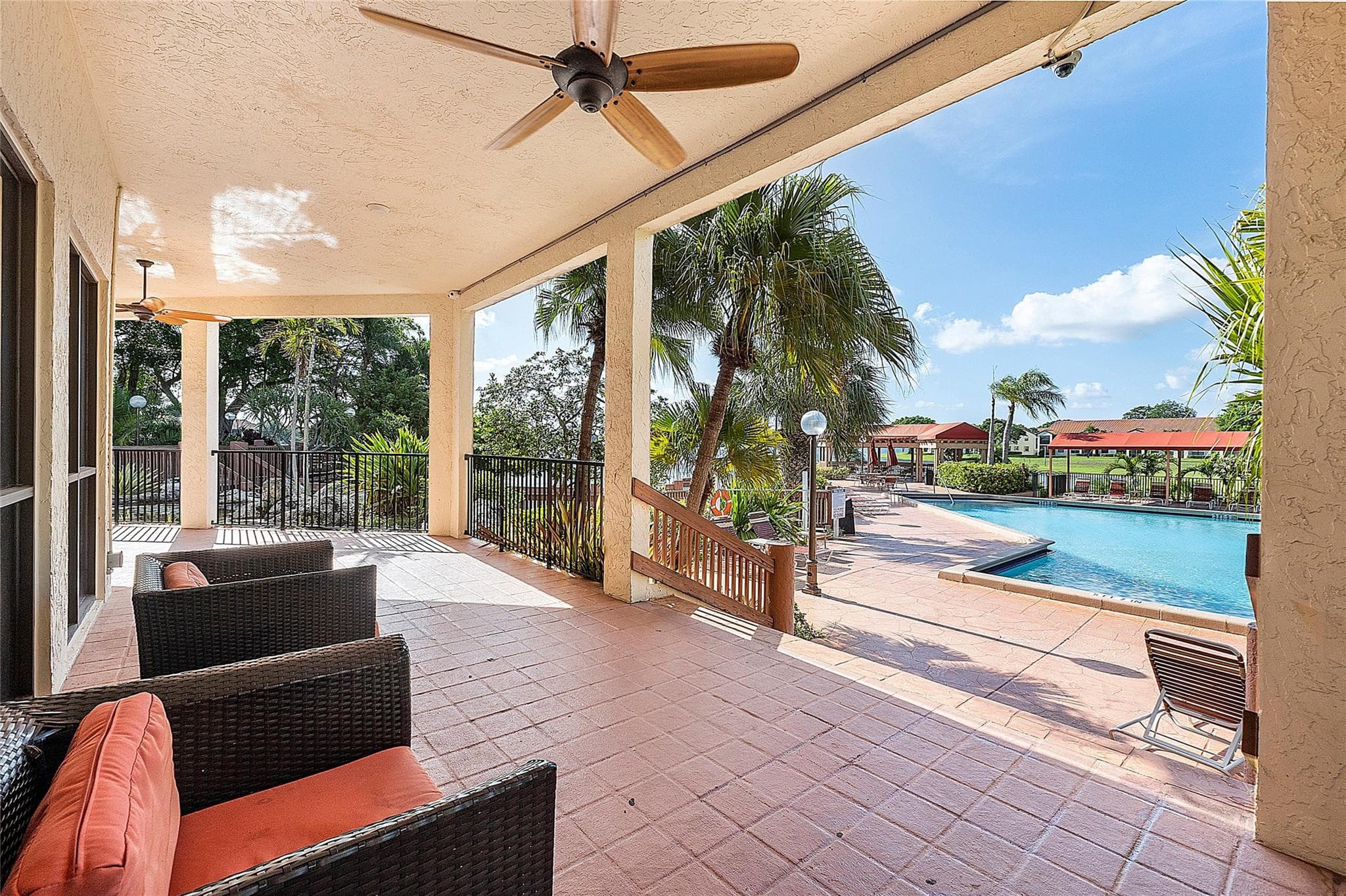 31 Columbia Court, Deerfield Beach, FL 33442 — photo 17 of 63