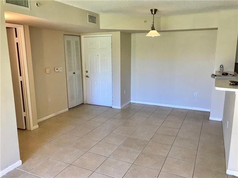 7864 Sonoma Springs Circle 104, Lake Worth, FL 33463 — photo 3 of 15
