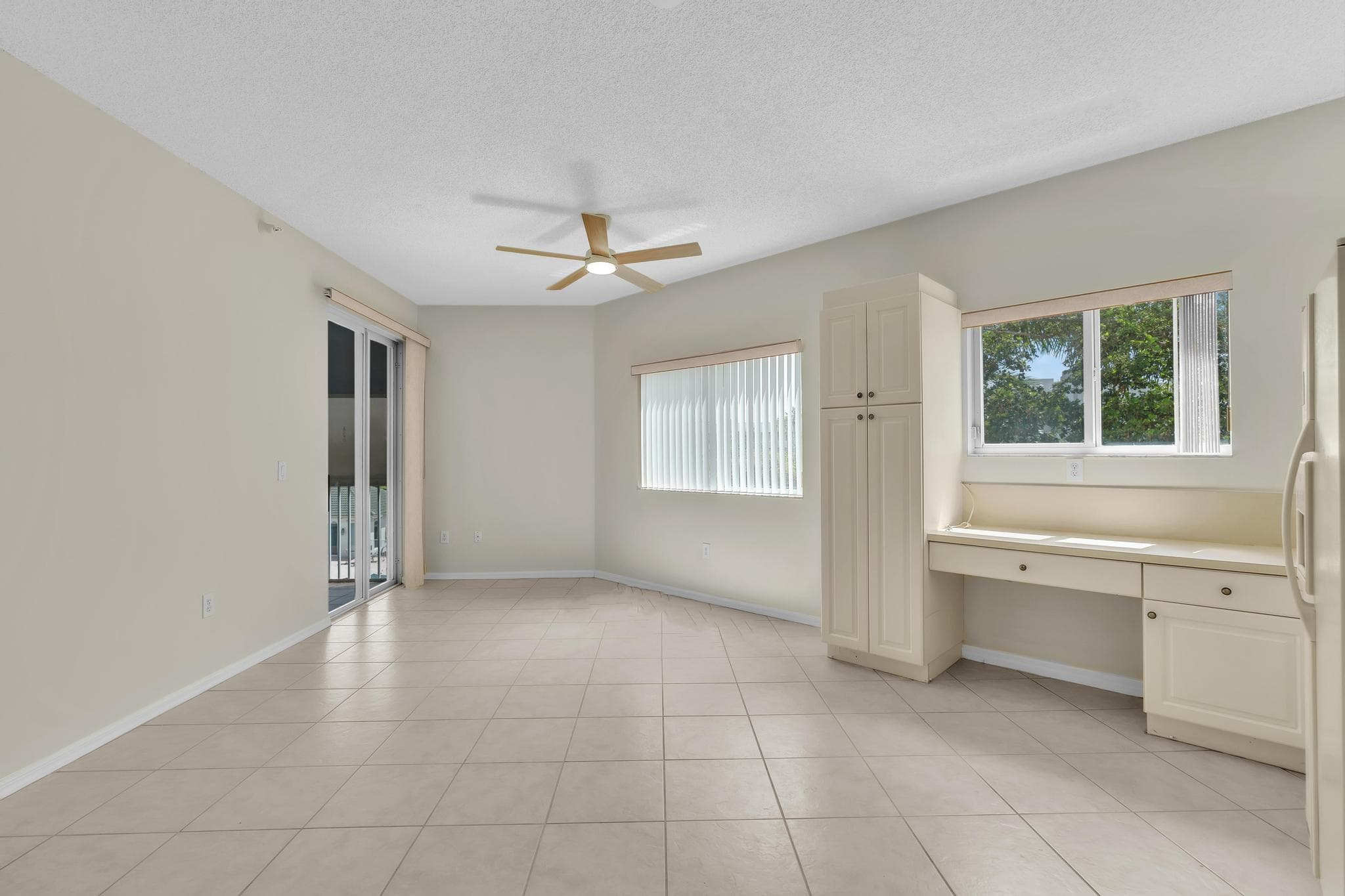 7775 Southampton Terrace 307, Tamarac, FL 33321 — photo 7 of 76
