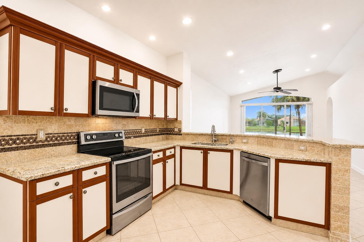 7229 Cataluna Circle, Delray Beach, FL 33446 — photo 5 of 39