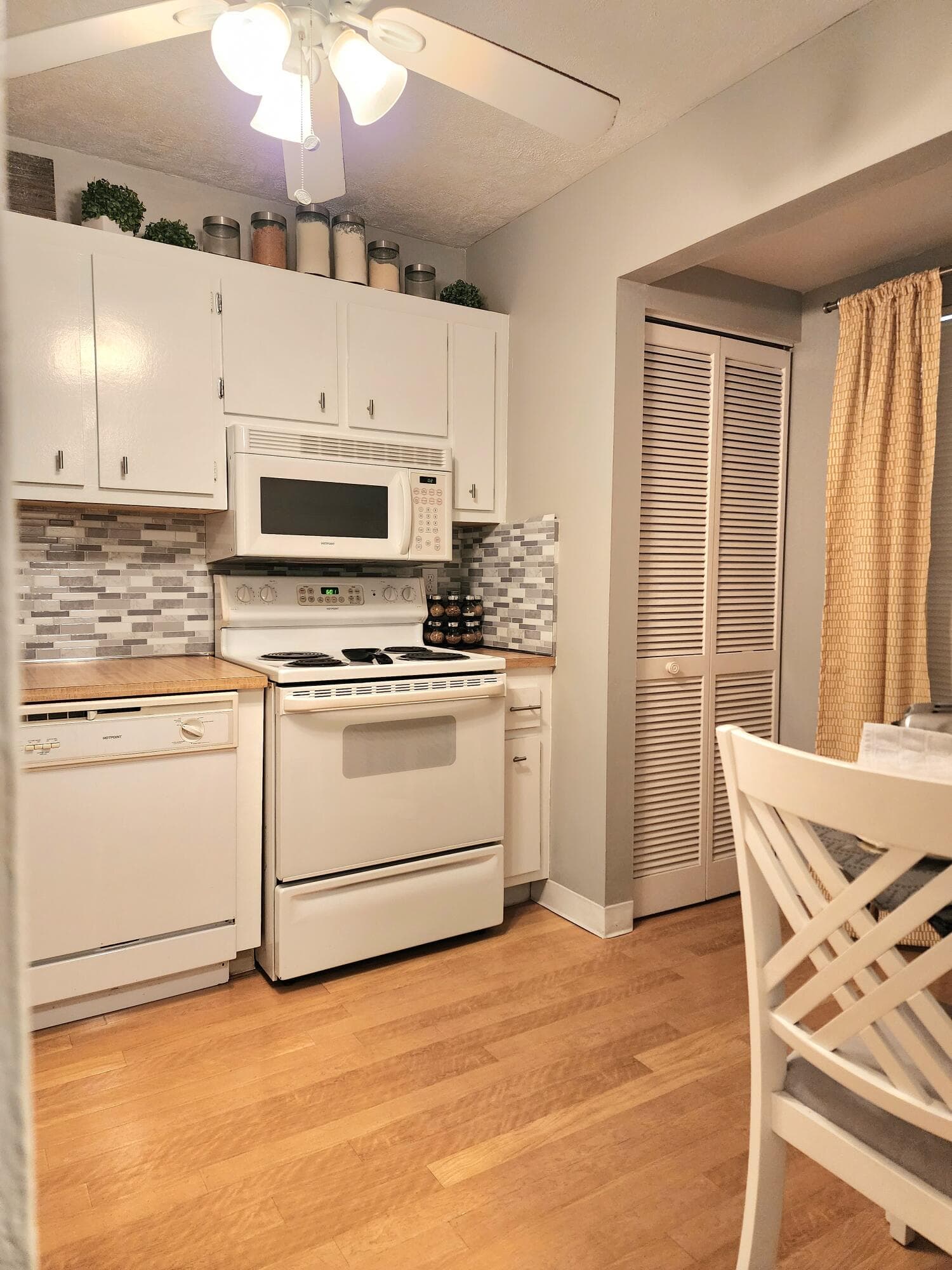 285 SE 10th Street 8a, Deerfield Beach, FL 33441 — photo 3 of 29
