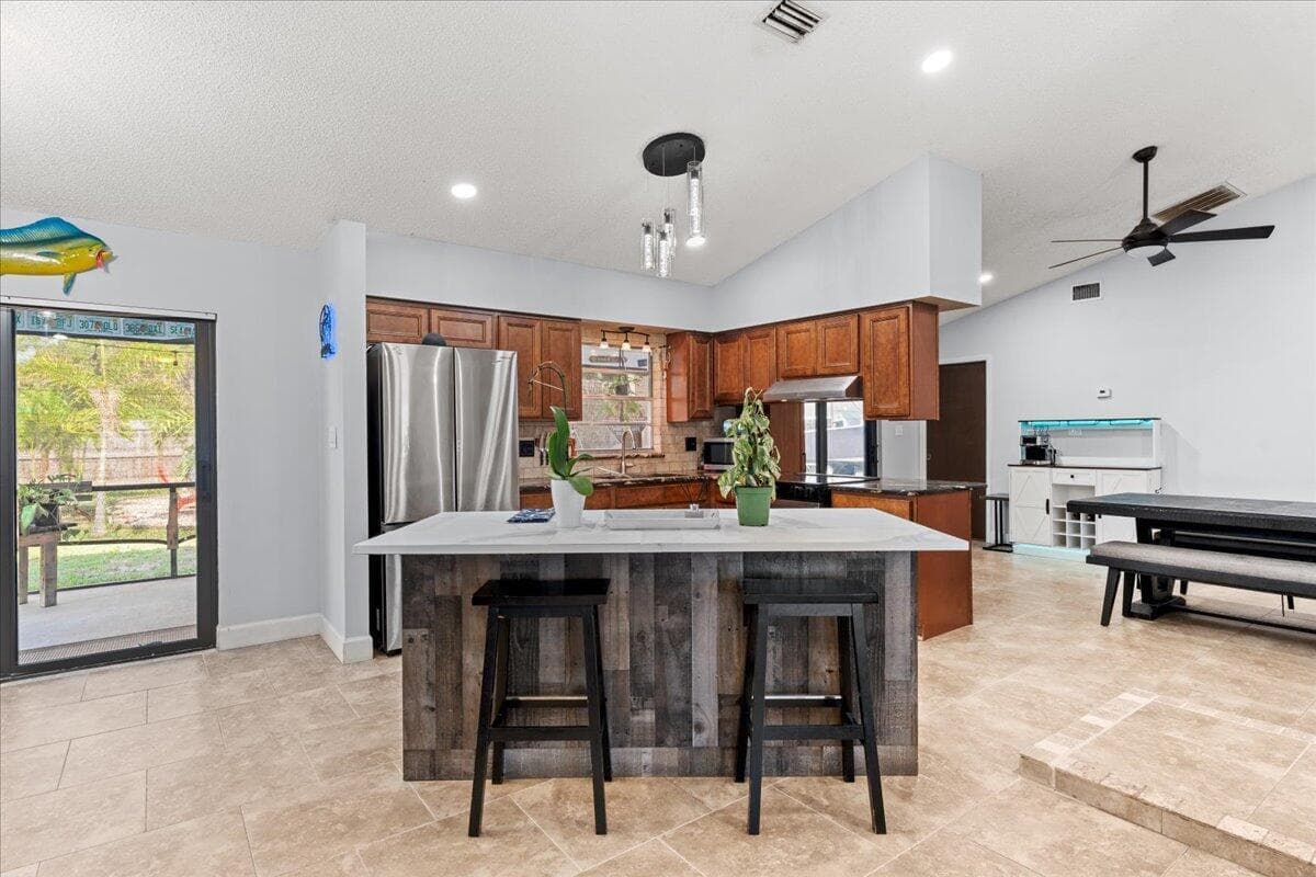 2350 Fallon Boulevard NE, Palm Bay, FL 32907 — photo 11 of 70