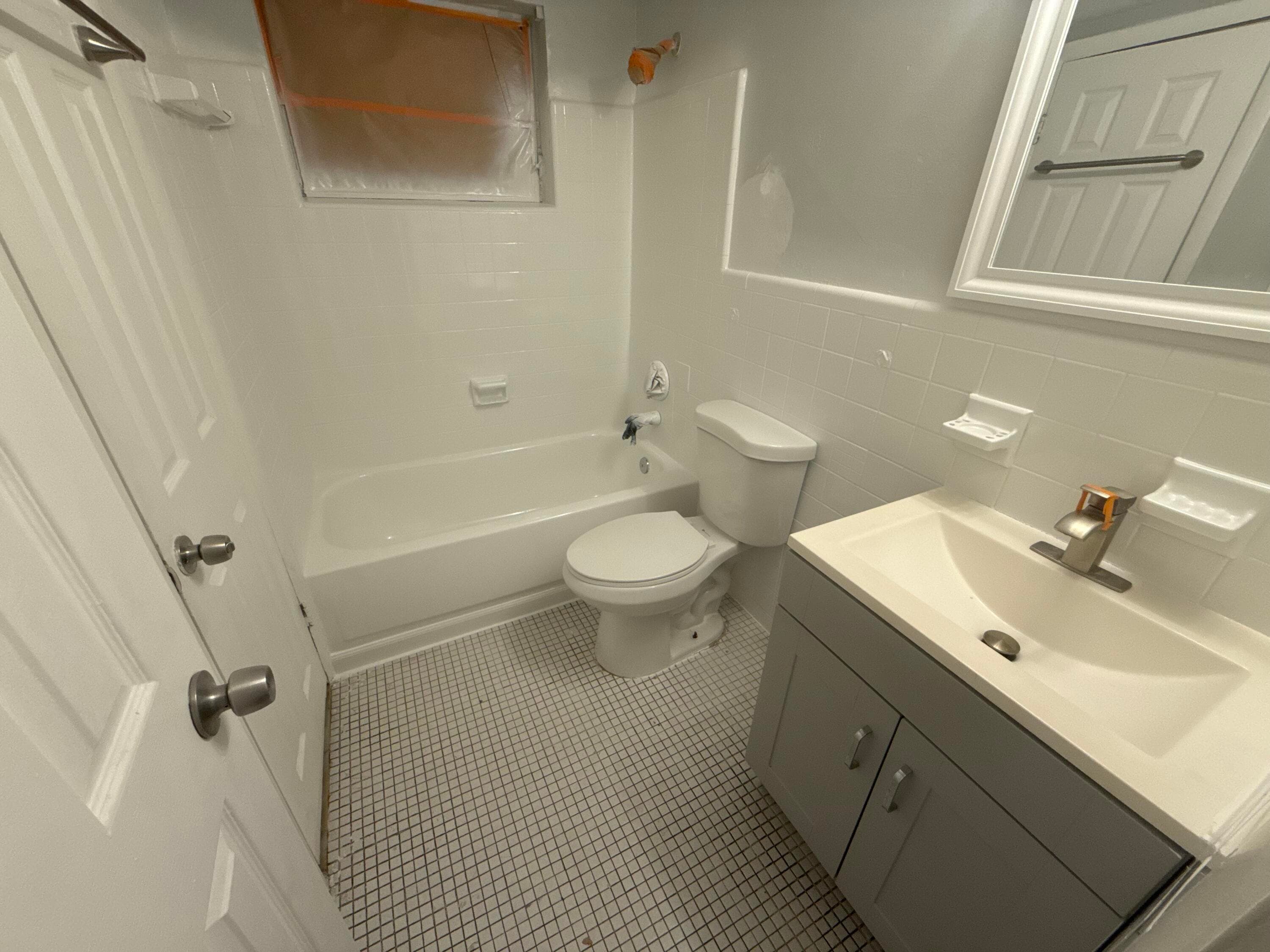 2285 NE 172nd Street 12, North Miami Beach, FL 33160 — photo 4 of 18