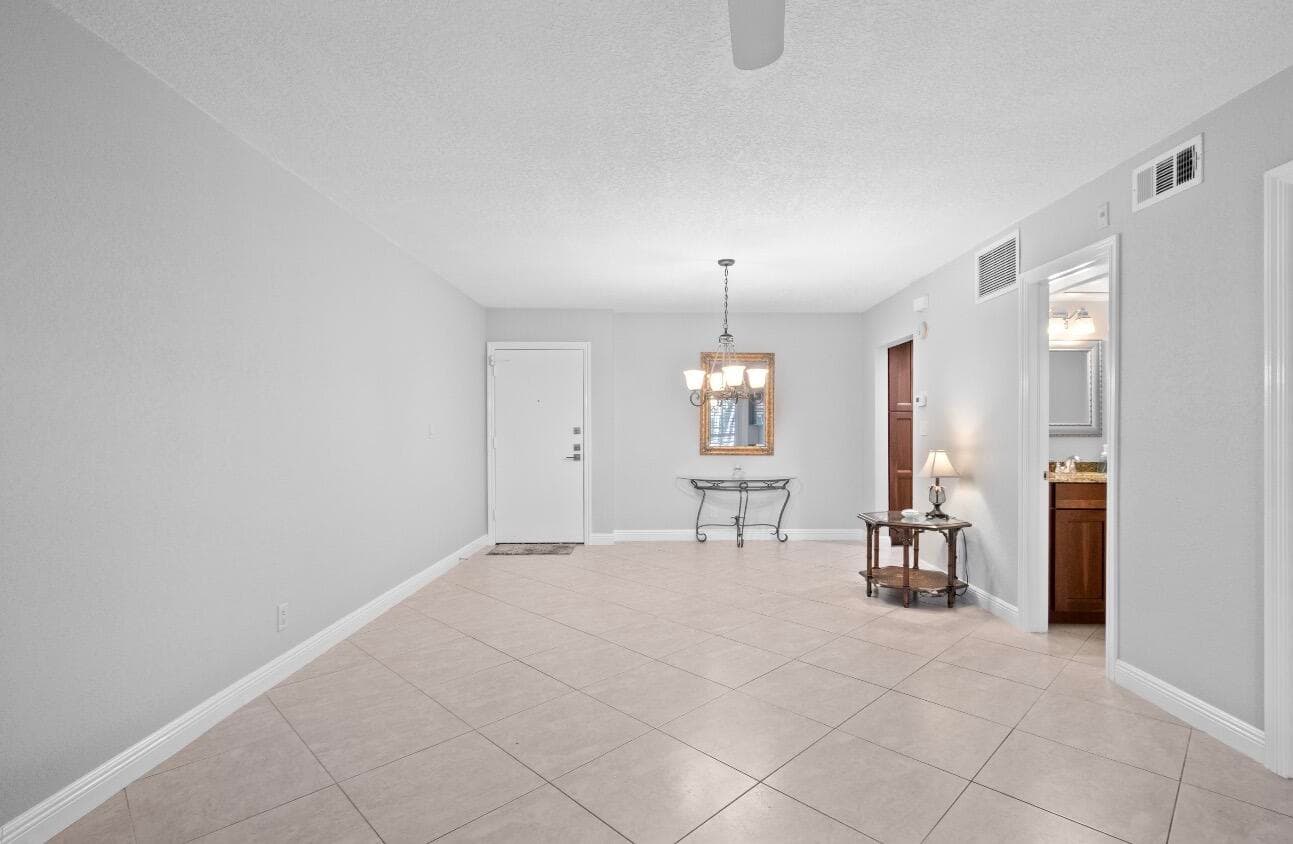 1940 NE 2nd Avenue 101j, Wilton Manors, FL 33305 — photo 6 of 31