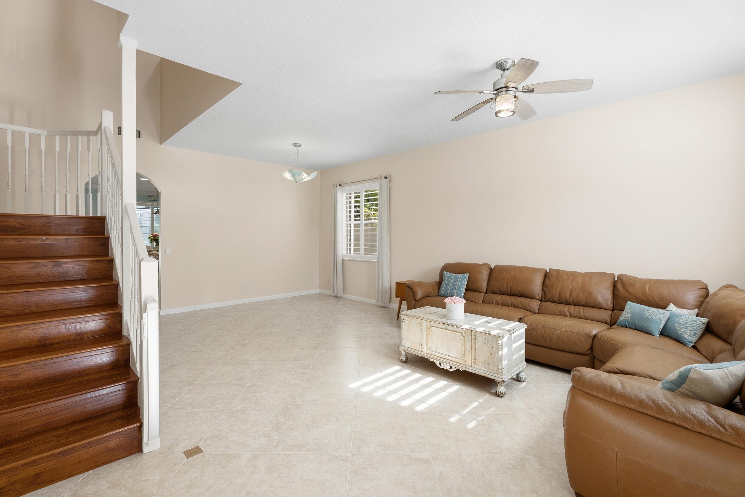 126 Hidden Hollow Drive, Palm Beach Gardens, FL 33418 — photo 4 of 57