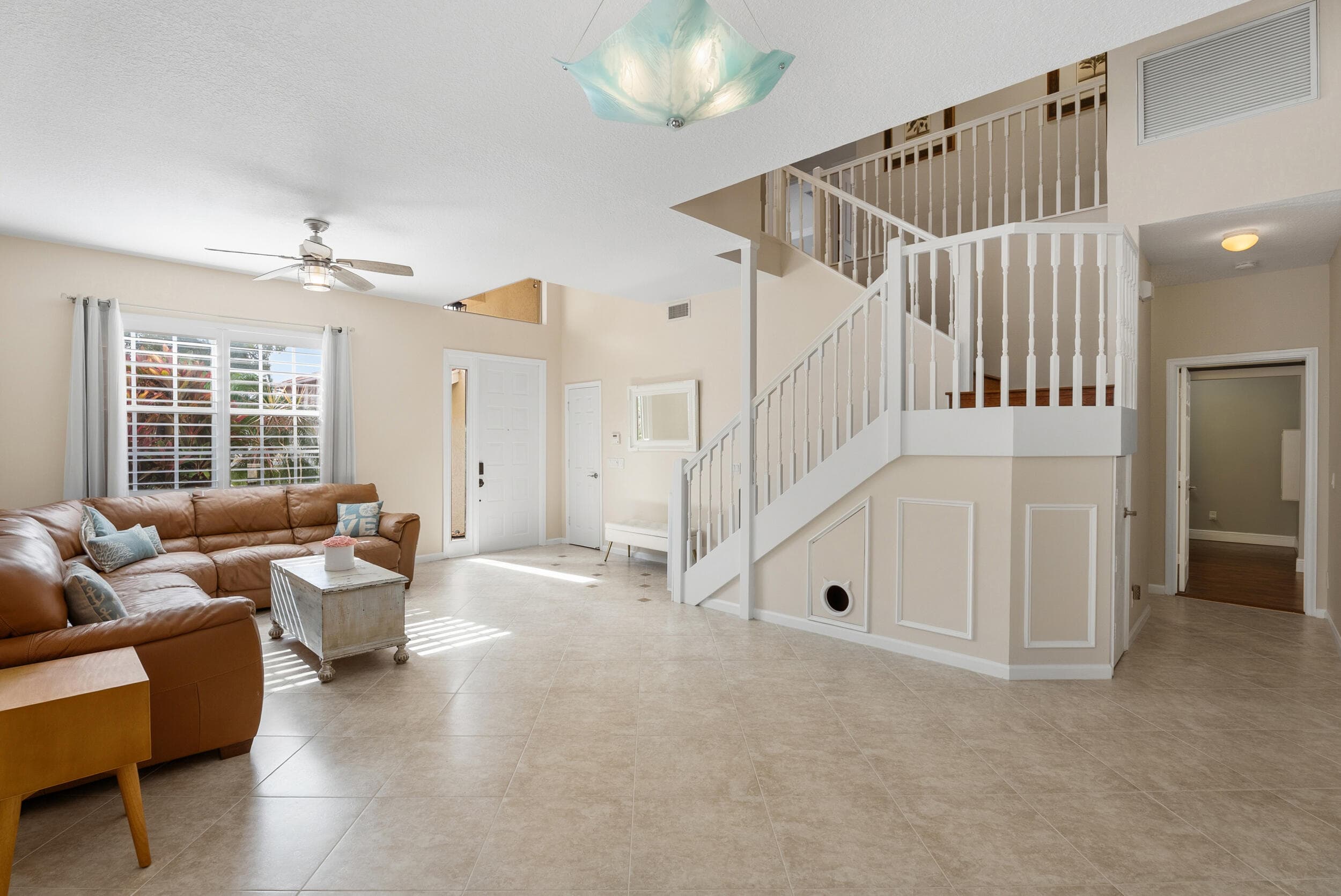 126 Hidden Hollow Drive, Palm Beach Gardens, FL 33418 — photo 5 of 57