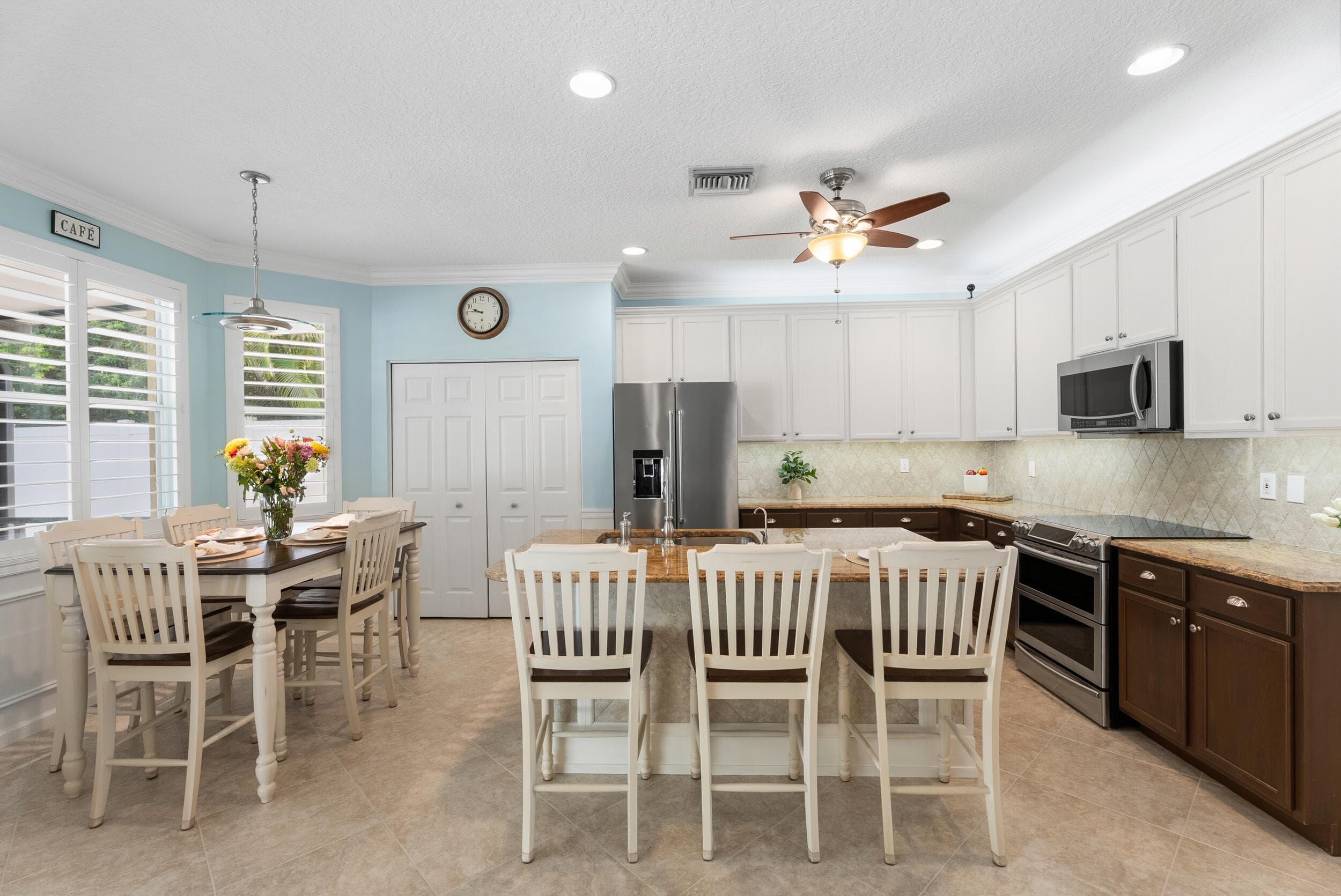 126 Hidden Hollow Drive, Palm Beach Gardens, FL 33418 — photo 9 of 57
