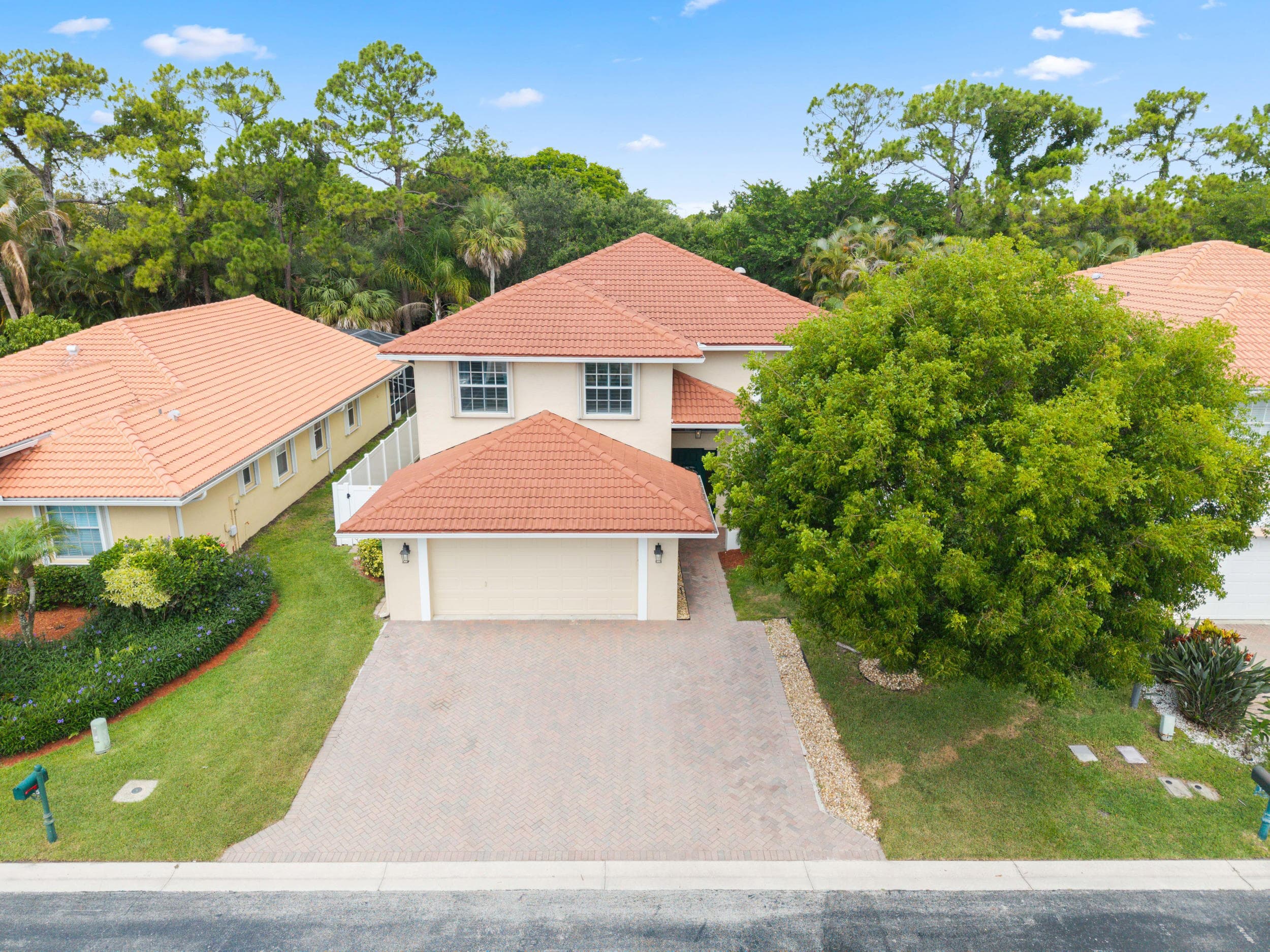 126 Hidden Hollow Drive, Palm Beach Gardens, FL 33418 — photo 46 of 57