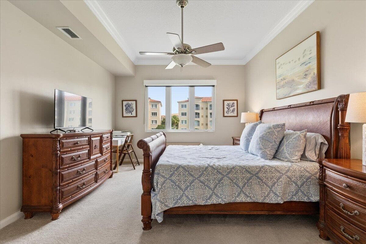19 W Harbour Isle Dr Drive W 202, Fort Pierce, FL 34949 — photo 24 of 35