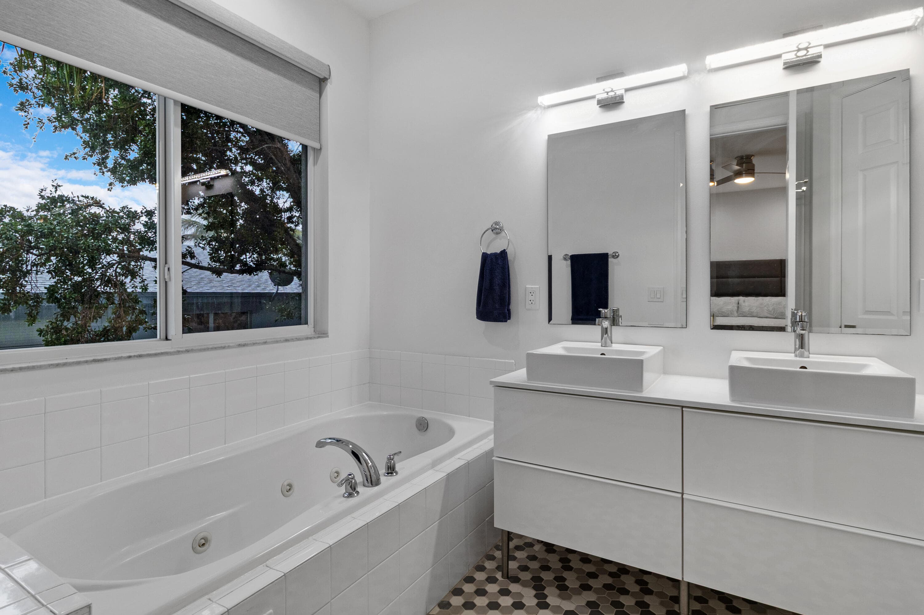 732 SE 2nd Street 732, Pompano Beach, FL 33060 — photo 20 of 49