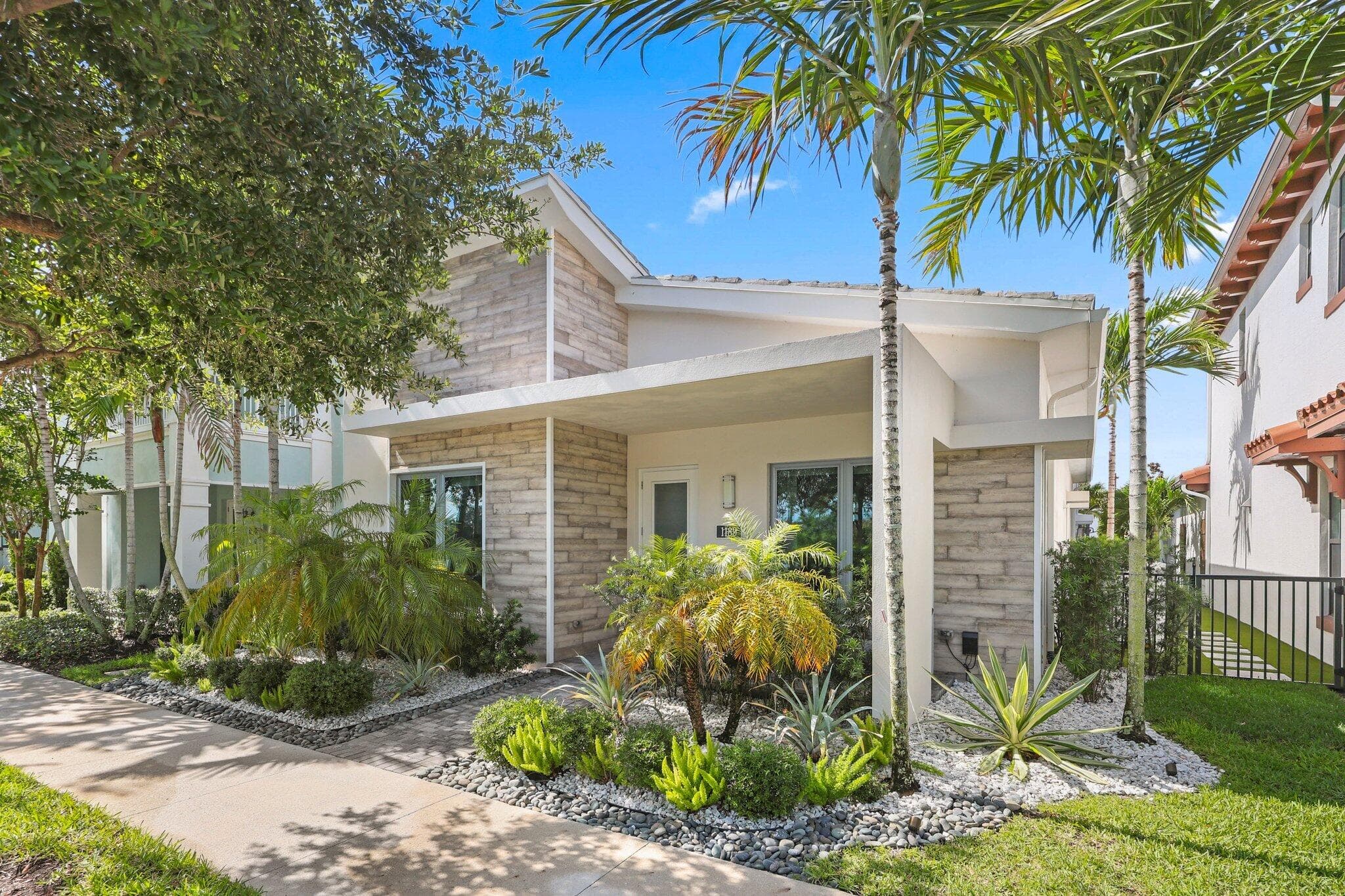 1189 Faulkner Terrace, Palm Beach Gardens, FL 33418 — photo