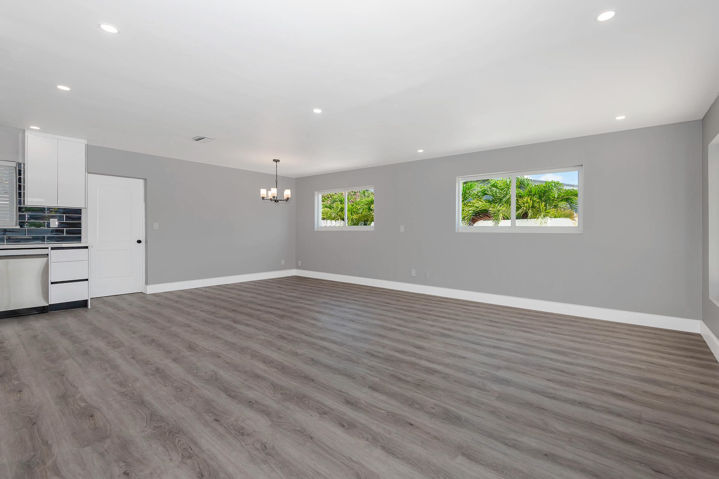 2733 NE 6th Avenue, Wilton Manors, FL 33334 — photo 12 of 47