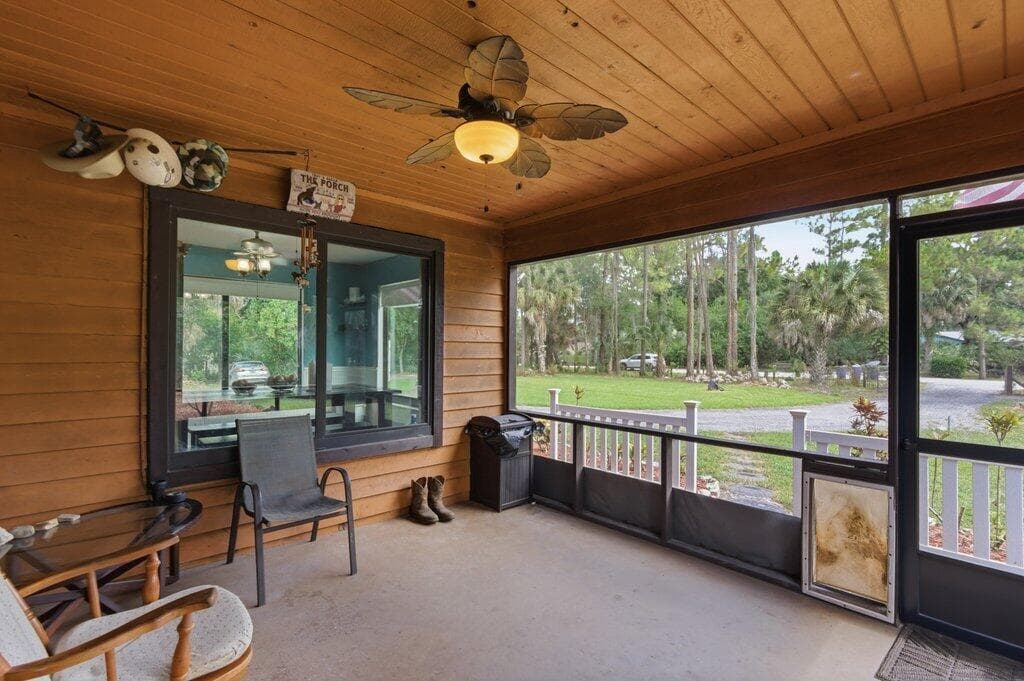 16888 Hialeah Drive W, The Acreage, FL 33470 — photo 6 of 56