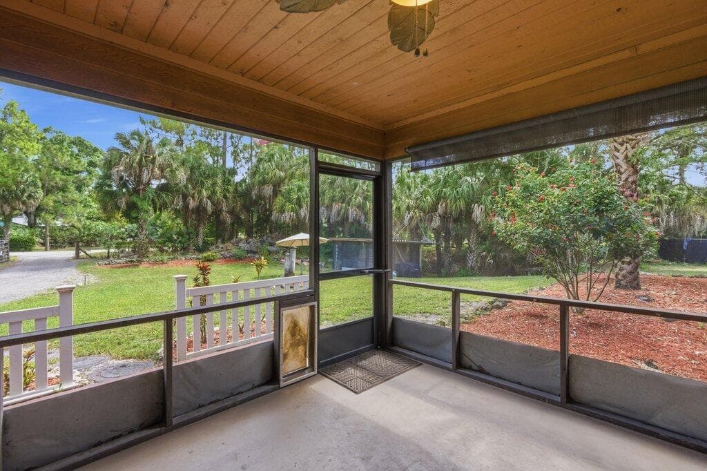 16888 Hialeah Drive W, The Acreage, FL 33470 — photo 38 of 56