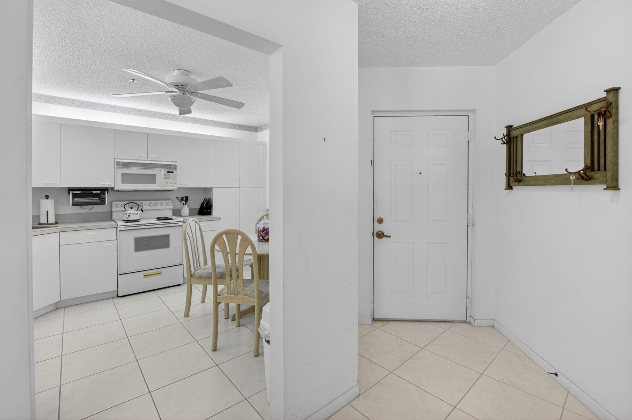 5153 Floria Drive J, Boynton Beach, FL 33437 — photo 6 of 73