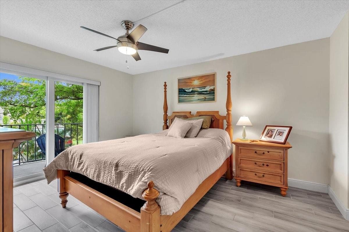 3909 N Ocean Boulevard 210, Fort Lauderdale, FL 33308 — photo 16 of 37