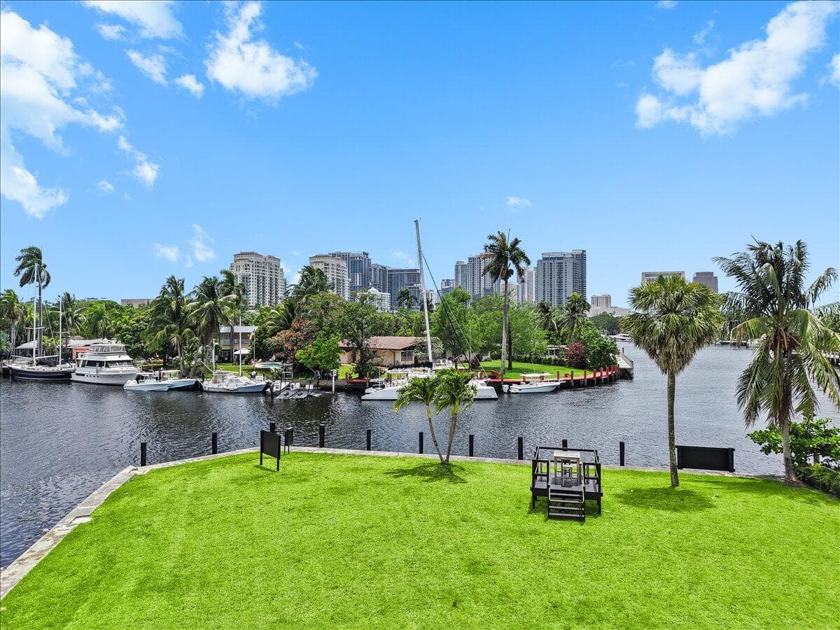 522 SW 9th Terrace, Fort Lauderdale, FL 33312 — photo 4 of 33