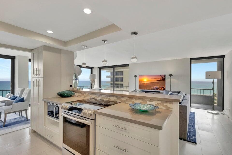 5550 N Ocean Drive 8a, Singer Island, FL 33404 — photo 21 of 71