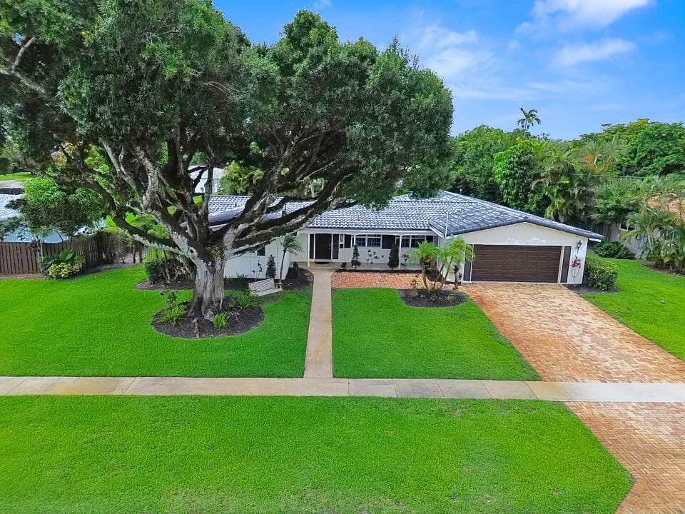 6850 NW 7th Street, Plantation, FL 33317 — photo 32 of 38