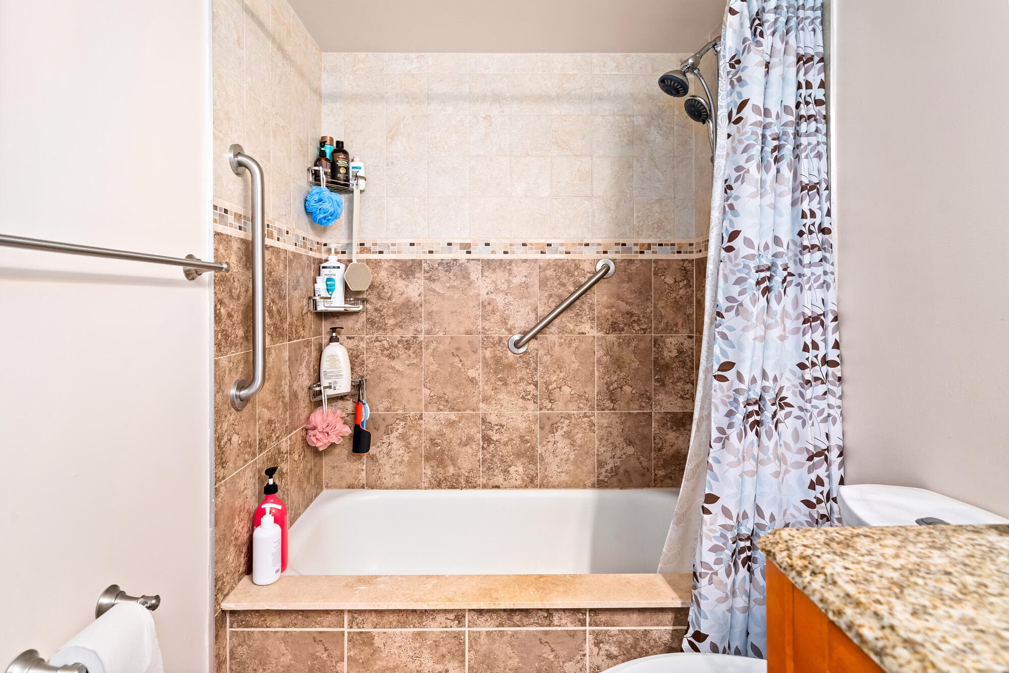 2000 Atlantic Shores Boulevard 410, Hallandale Beach, FL 33009 — photo 25 of 53