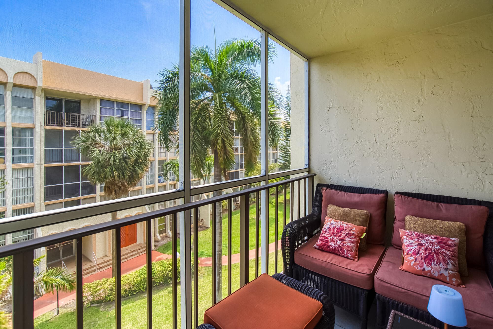 2000 Atlantic Shores Boulevard 410, Hallandale Beach, FL 33009 — photo 38 of 53