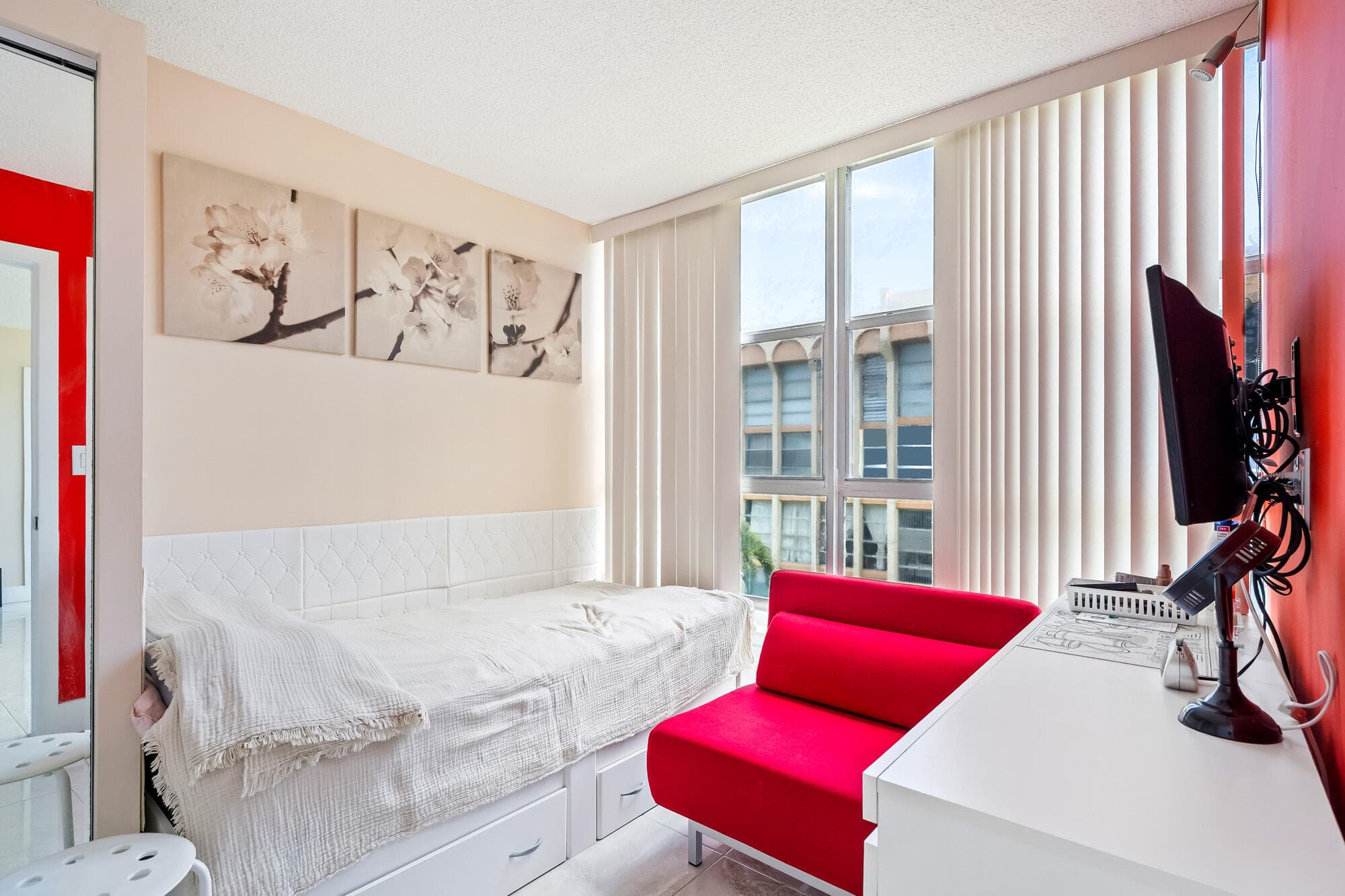 2000 Atlantic Shores Boulevard 410, Hallandale Beach, FL 33009 — photo 40 of 53