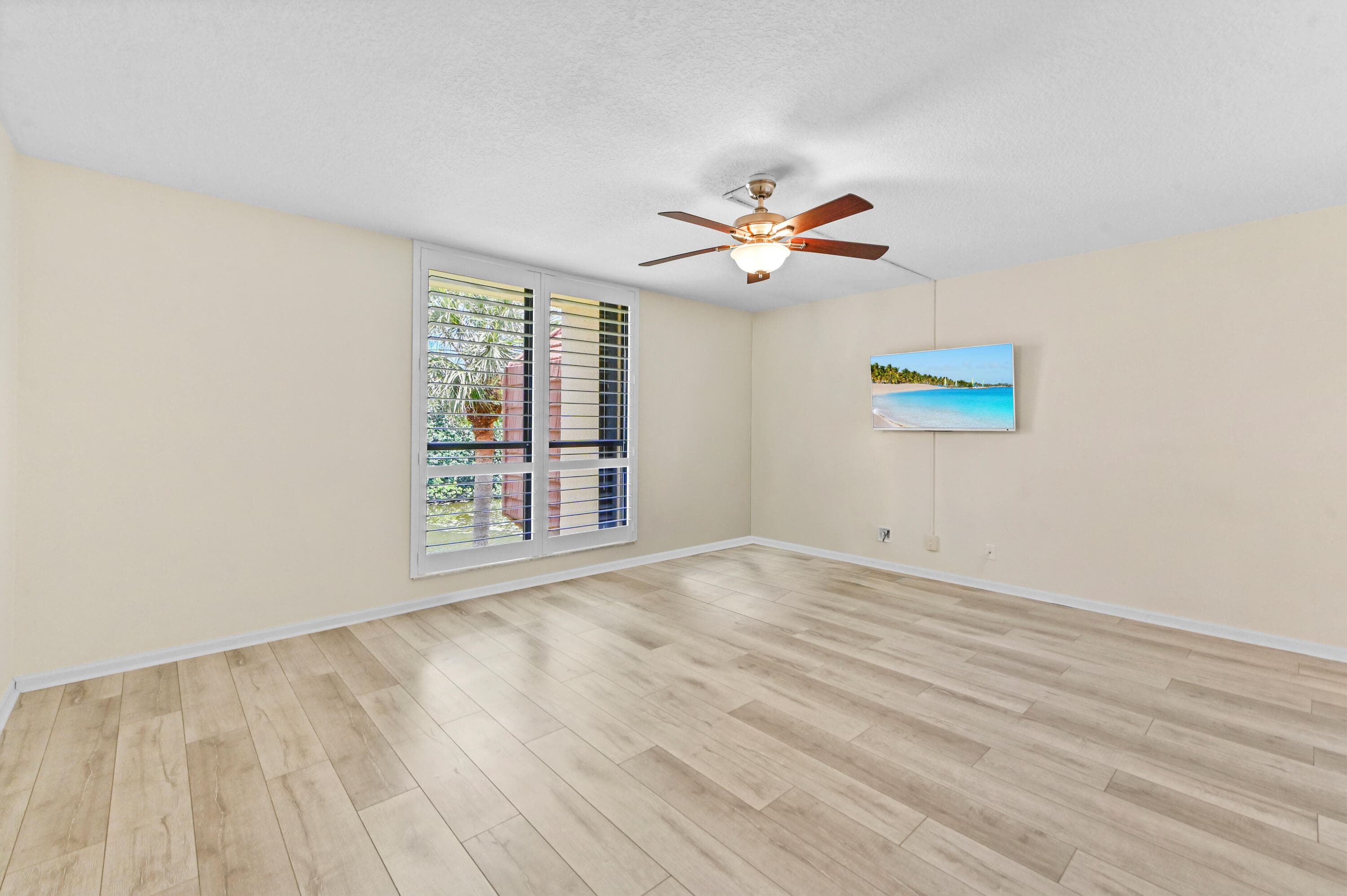 5250 Woodland Lakes Drive 327, Palm Beach Gardens, FL 33418 — photo 17 of 44
