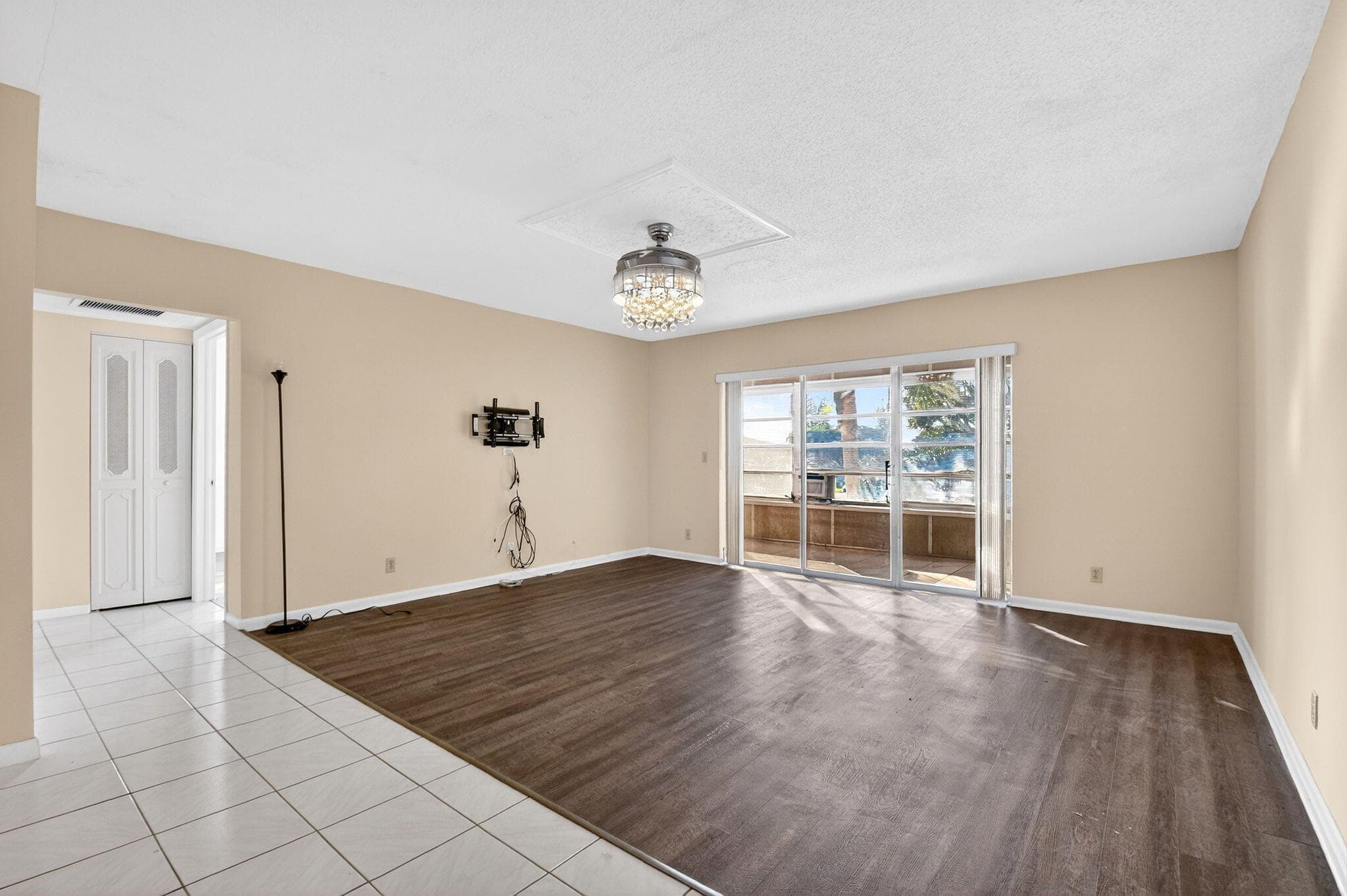 201 Oxford 600, West Palm Beach, FL 33417 — photo 10 of 45