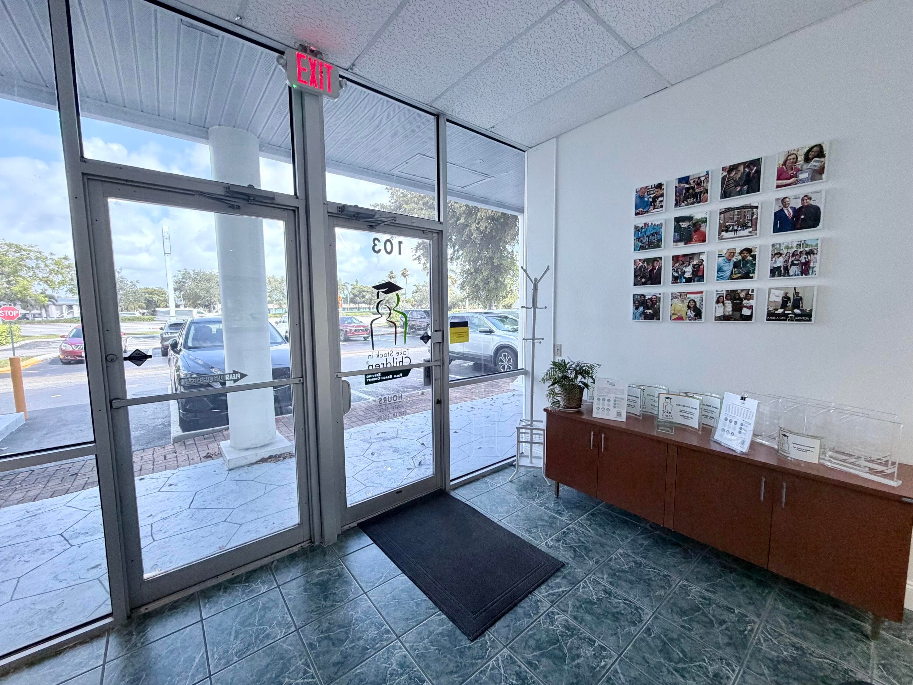 1896 Palm Beach Lakes Boulevard 103, West Palm Beach, FL 33409 — photo
