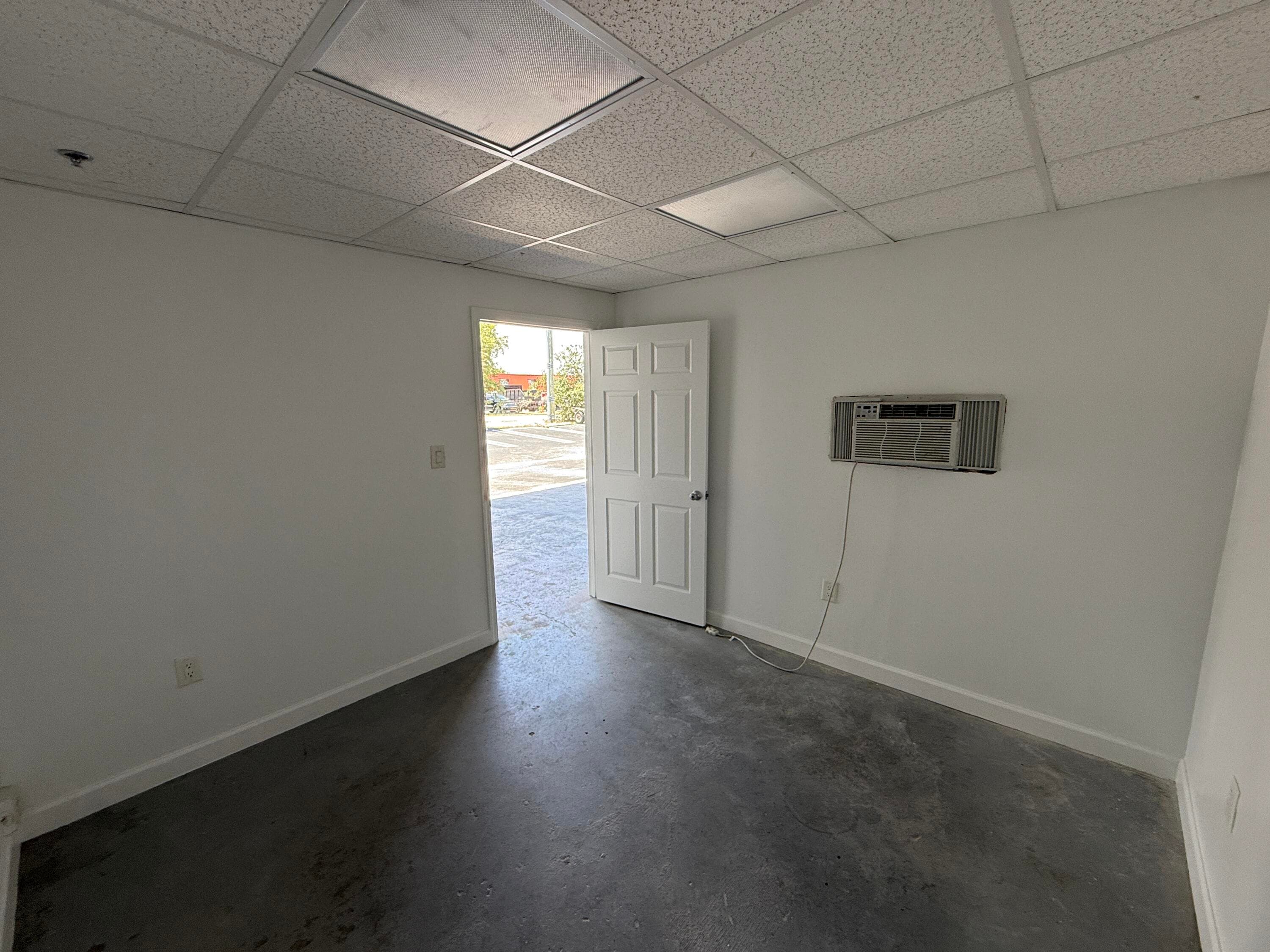 1300 Old Dixie Highway 108, Lake Park, FL 33403 — photo 18 of 20