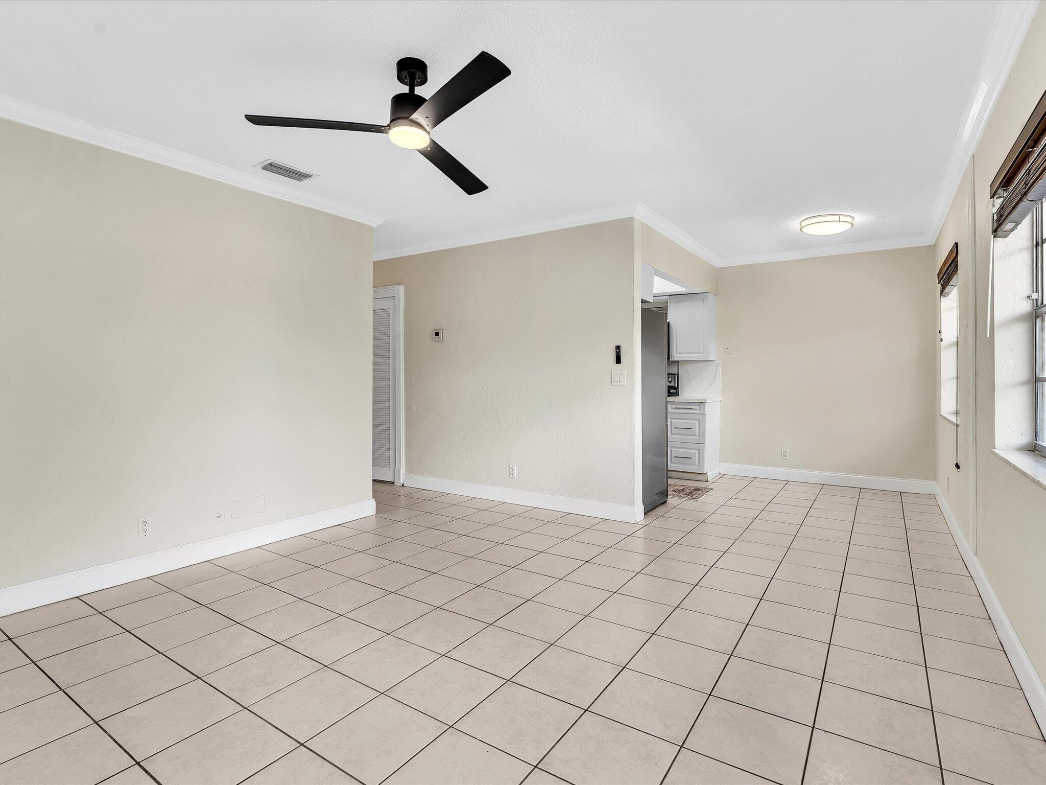 3421 NE 15th Avenue 8, Oakland Park, FL 33334 — photo 54 of 57