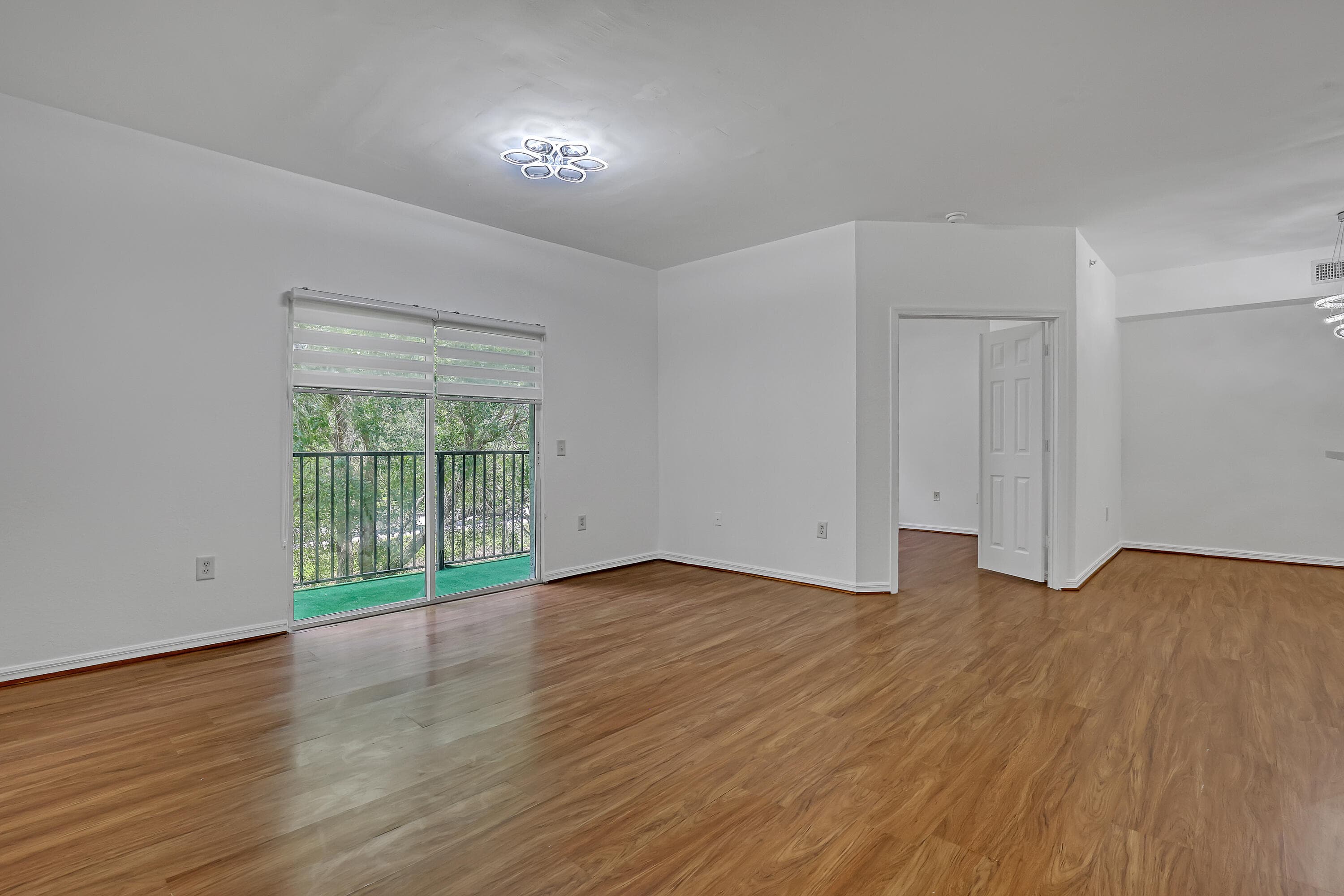 340 Crestwood Circle 302, Royal Palm Beach, FL 33411 — photo 15 of 31
