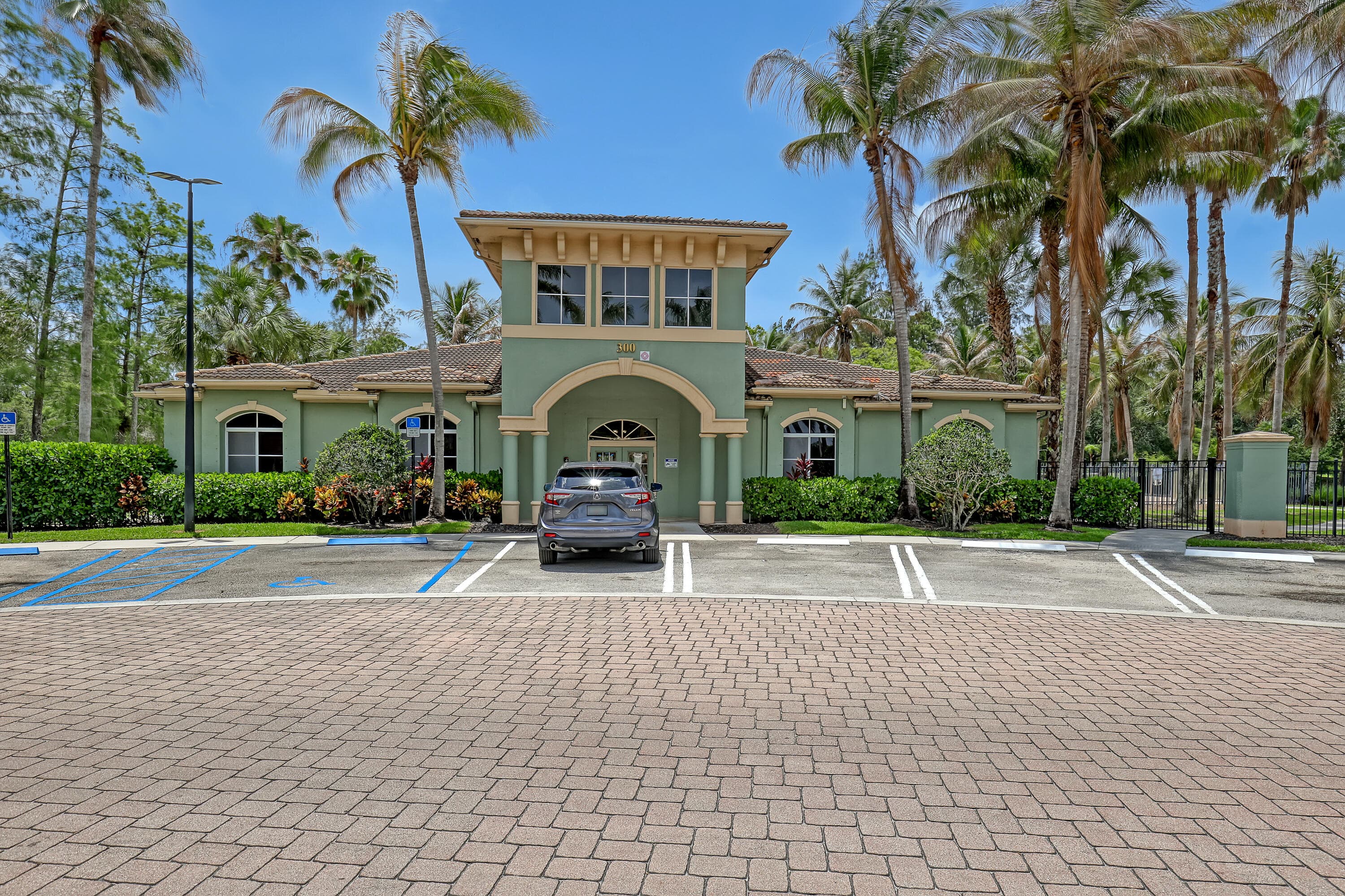 340 Crestwood Circle 302, Royal Palm Beach, FL 33411 — photo 30 of 31