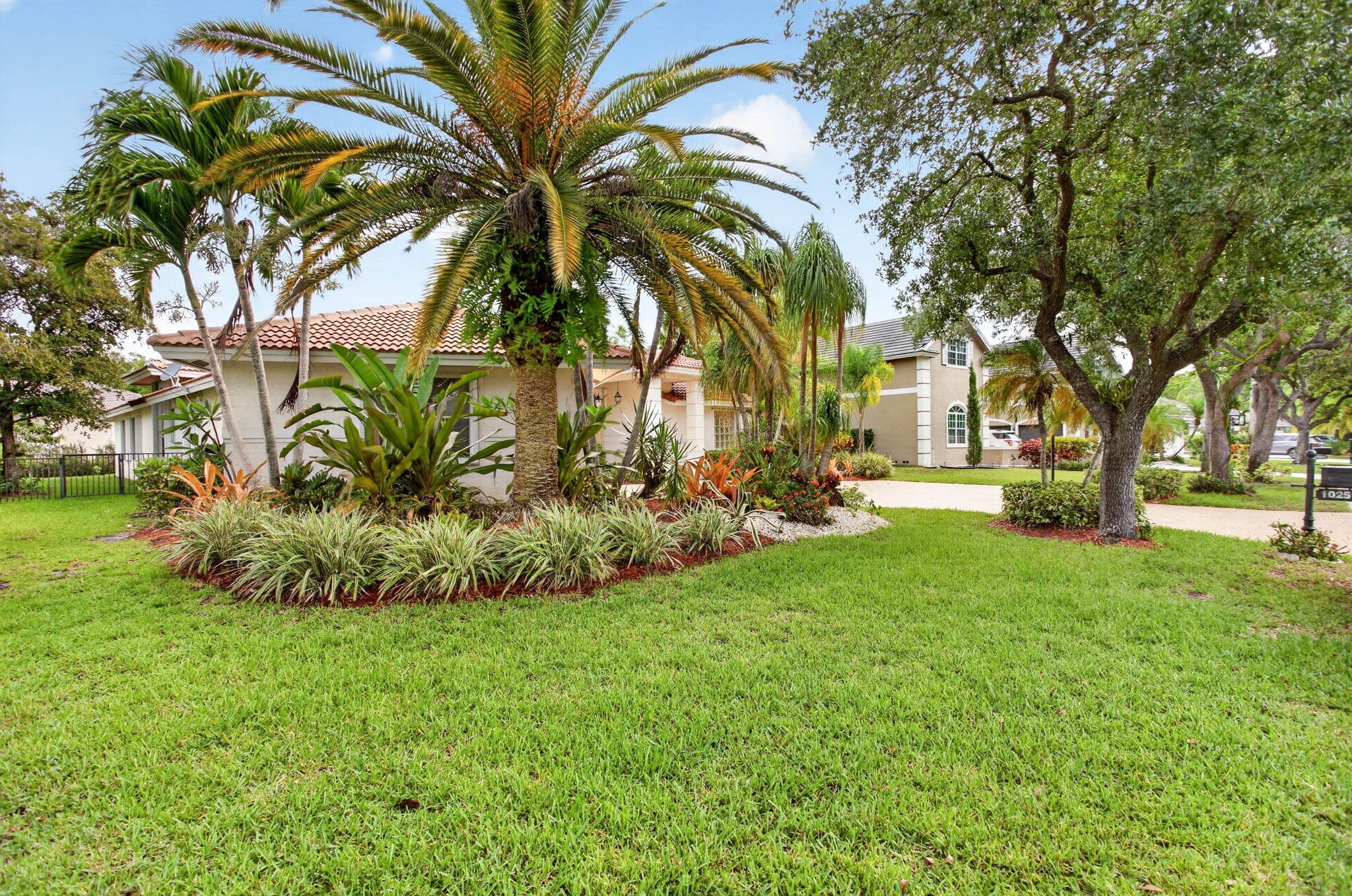 10251 NW 62nd Drive, Parkland, FL 33076 — photo 7 of 52