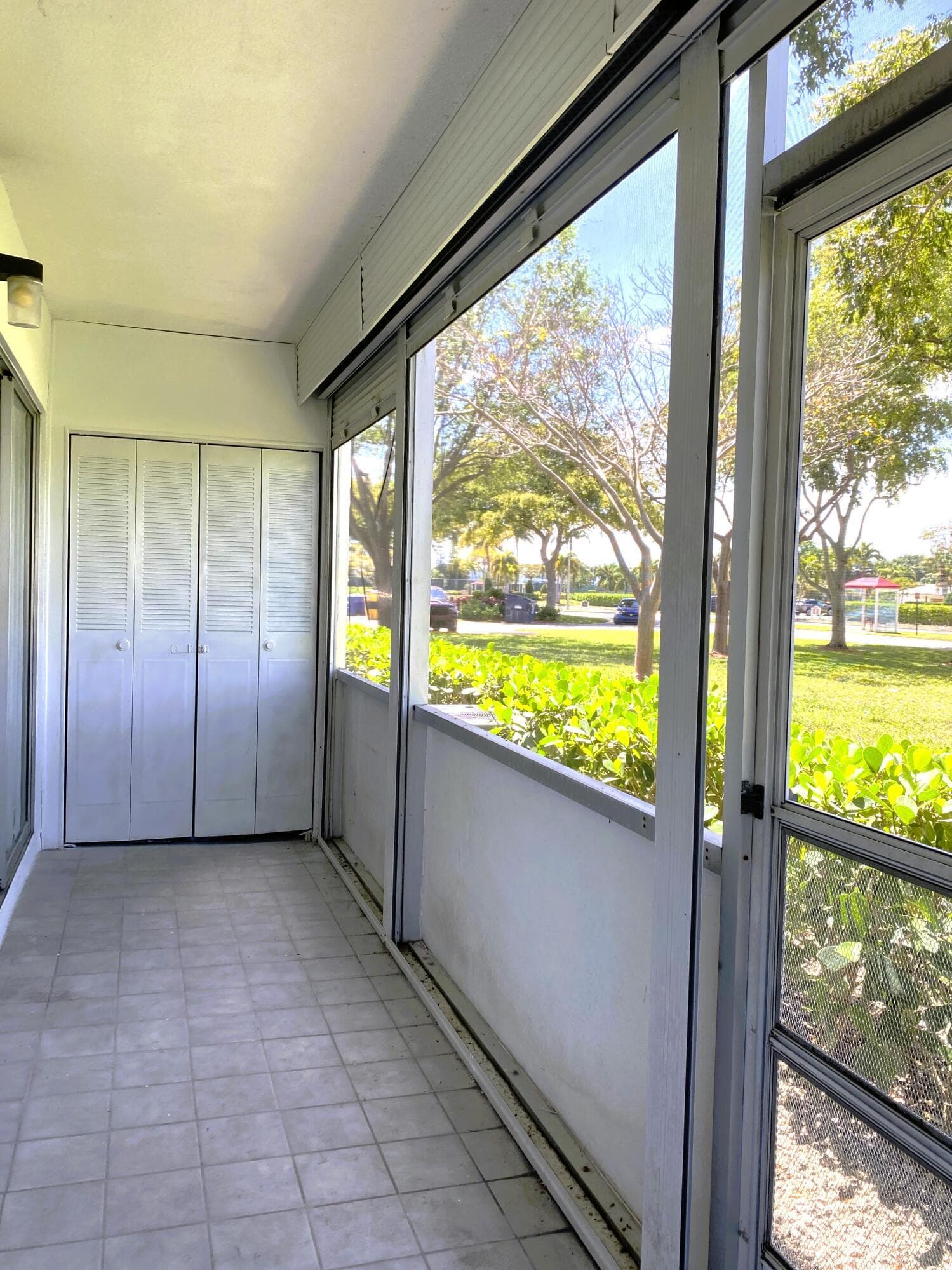 256 Mansfield G, Boca Raton, FL 33434 — photo 16 of 41