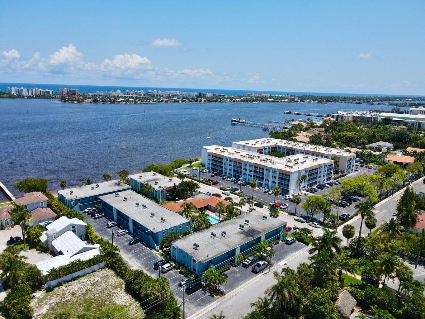 1432 S Lakeside Drive 2, Lake Worth Beach, FL 33460 — photo 28 of 33