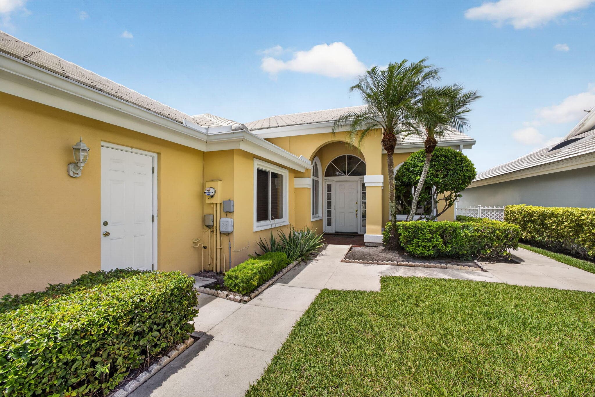 1445 Bear Island Drive, West Palm Beach, FL 33409 — photo 10 of 62