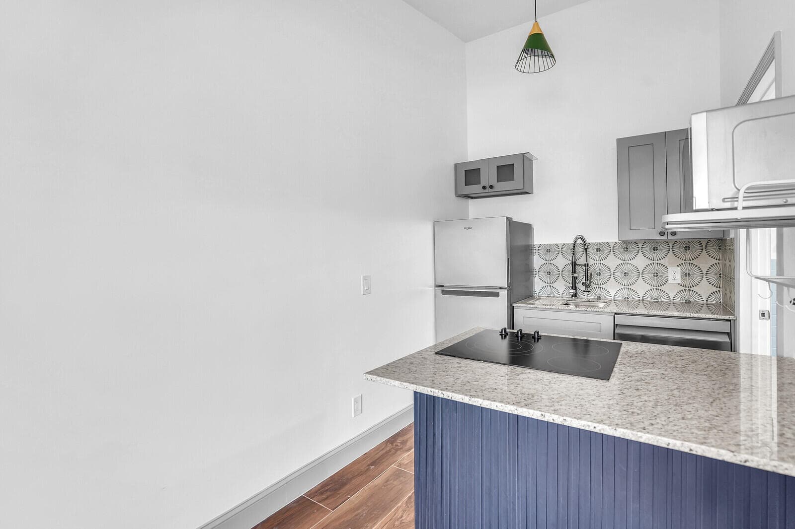 4011 36th Court 2i, West Palm Beach, FL 33407 — photo 12 of 19