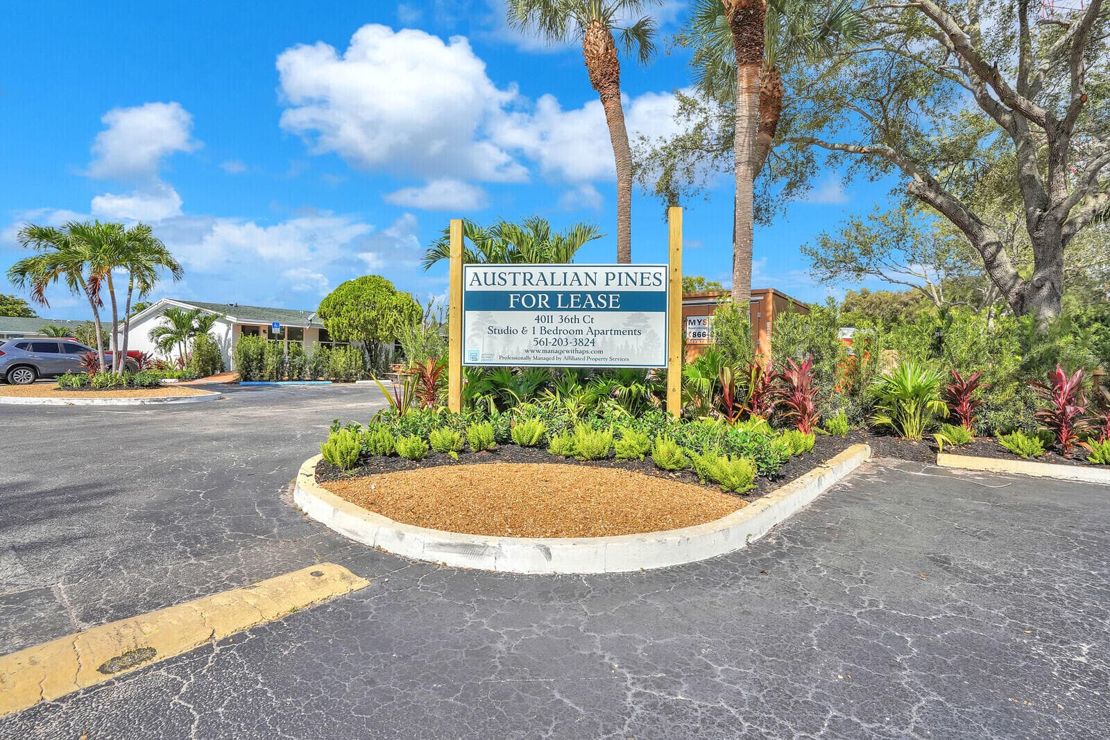 4011 36th Court 2i, West Palm Beach, FL 33407 — photo 18 of 19