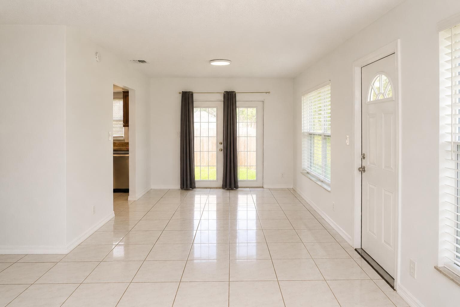 92 Lariat Circle, Boca Raton, FL 33487 — photo 4 of 12