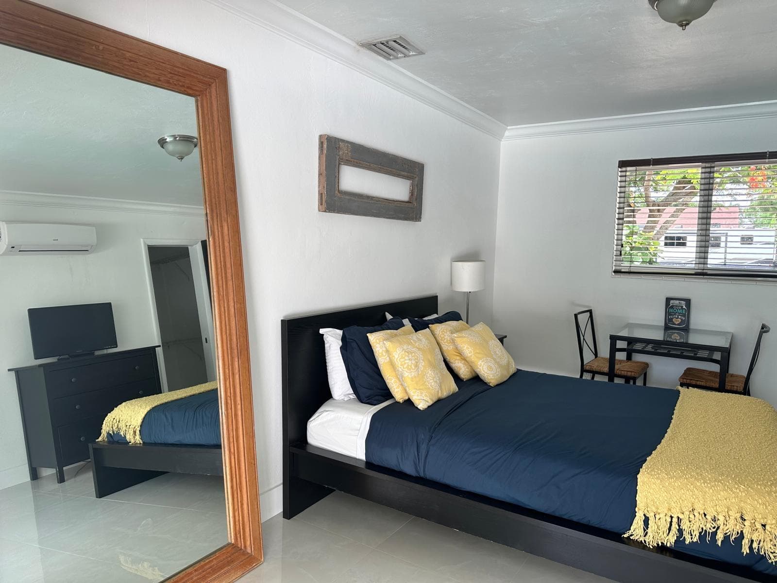 2645 Scott Street, Hollywood, FL 33020 — photo 13 of 26