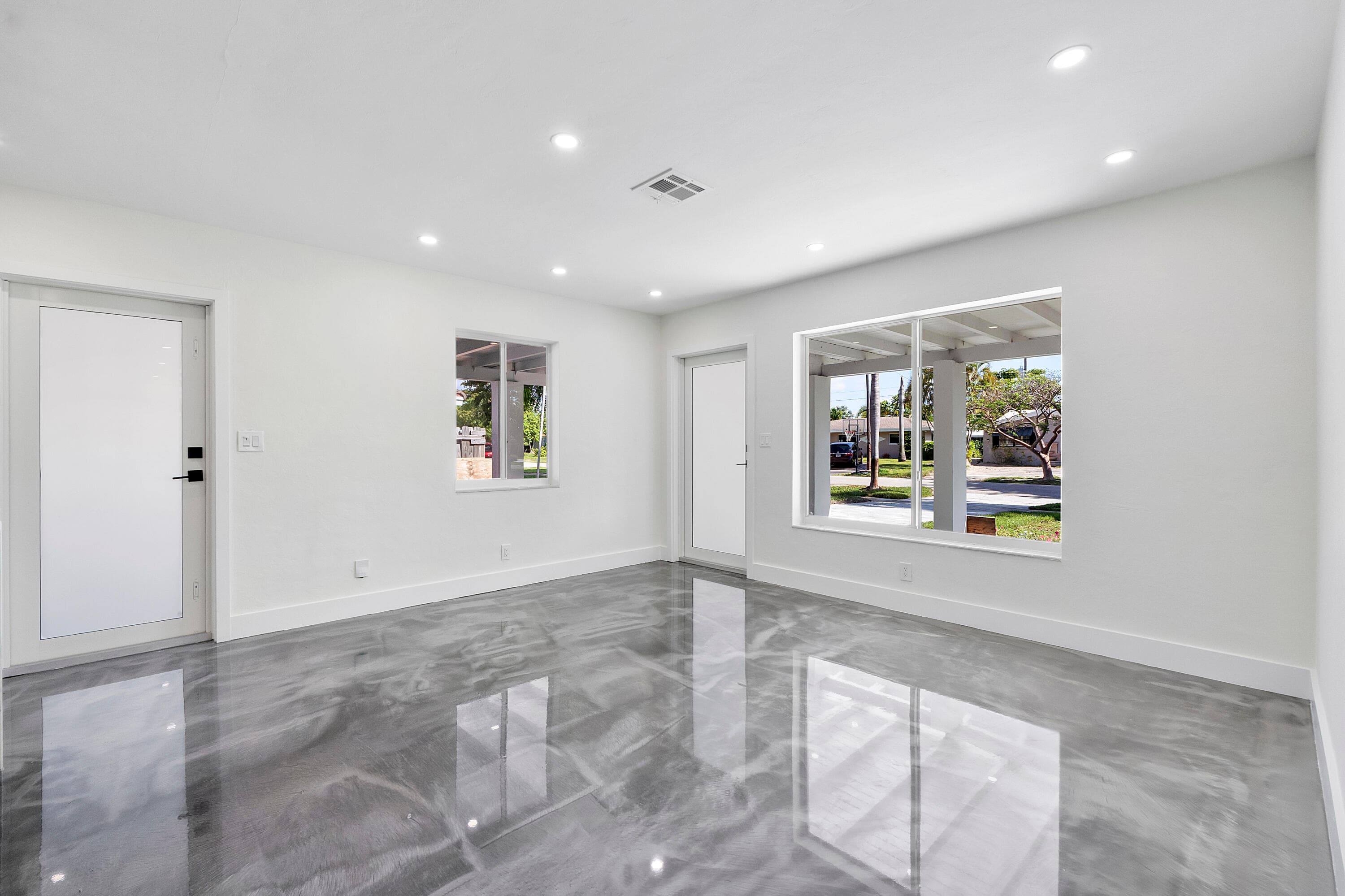 2160 NE 53rd Street, Fort Lauderdale, FL 33308 — photo 11 of 40