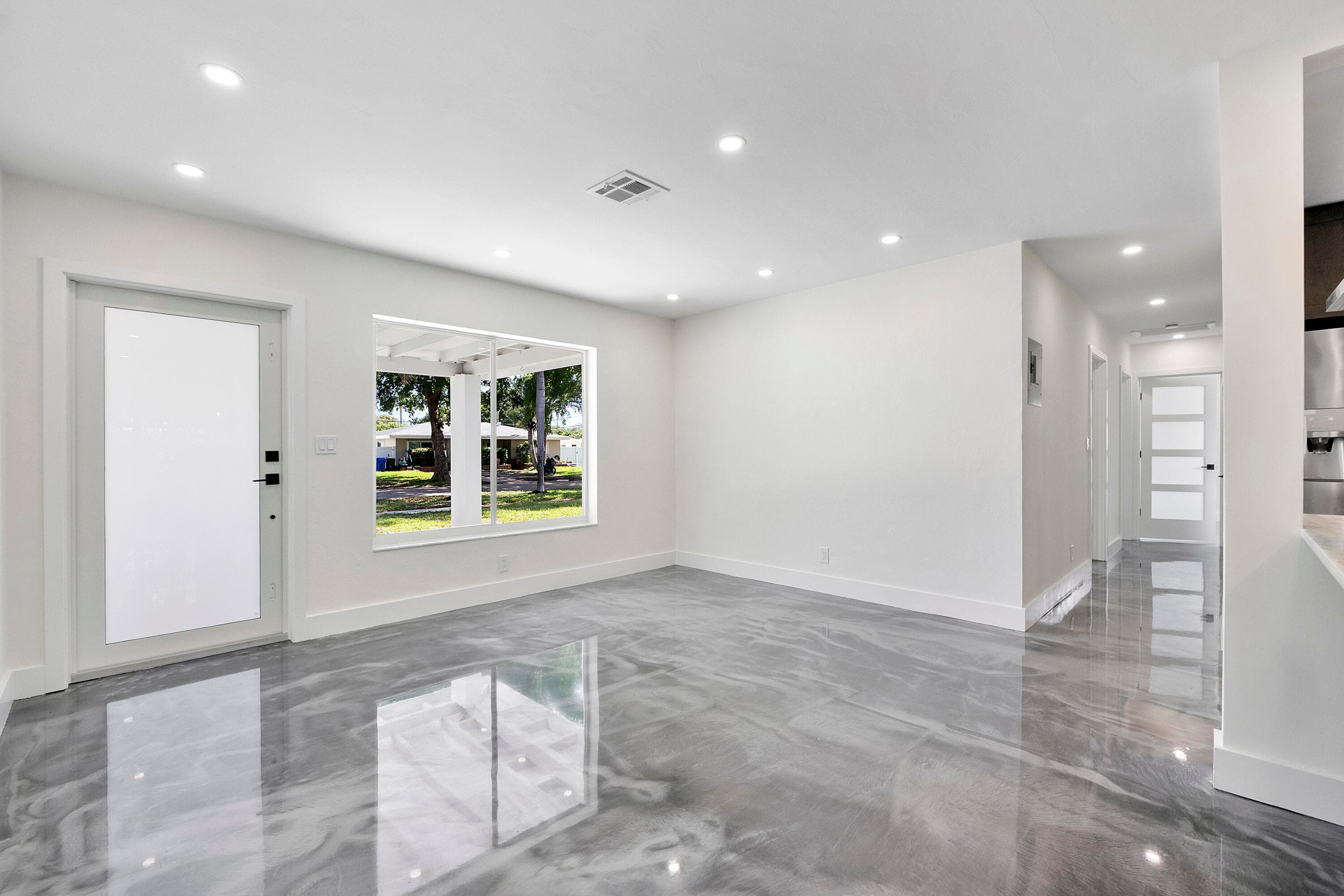2160 NE 53rd Street, Fort Lauderdale, FL 33308 — photo 14 of 40