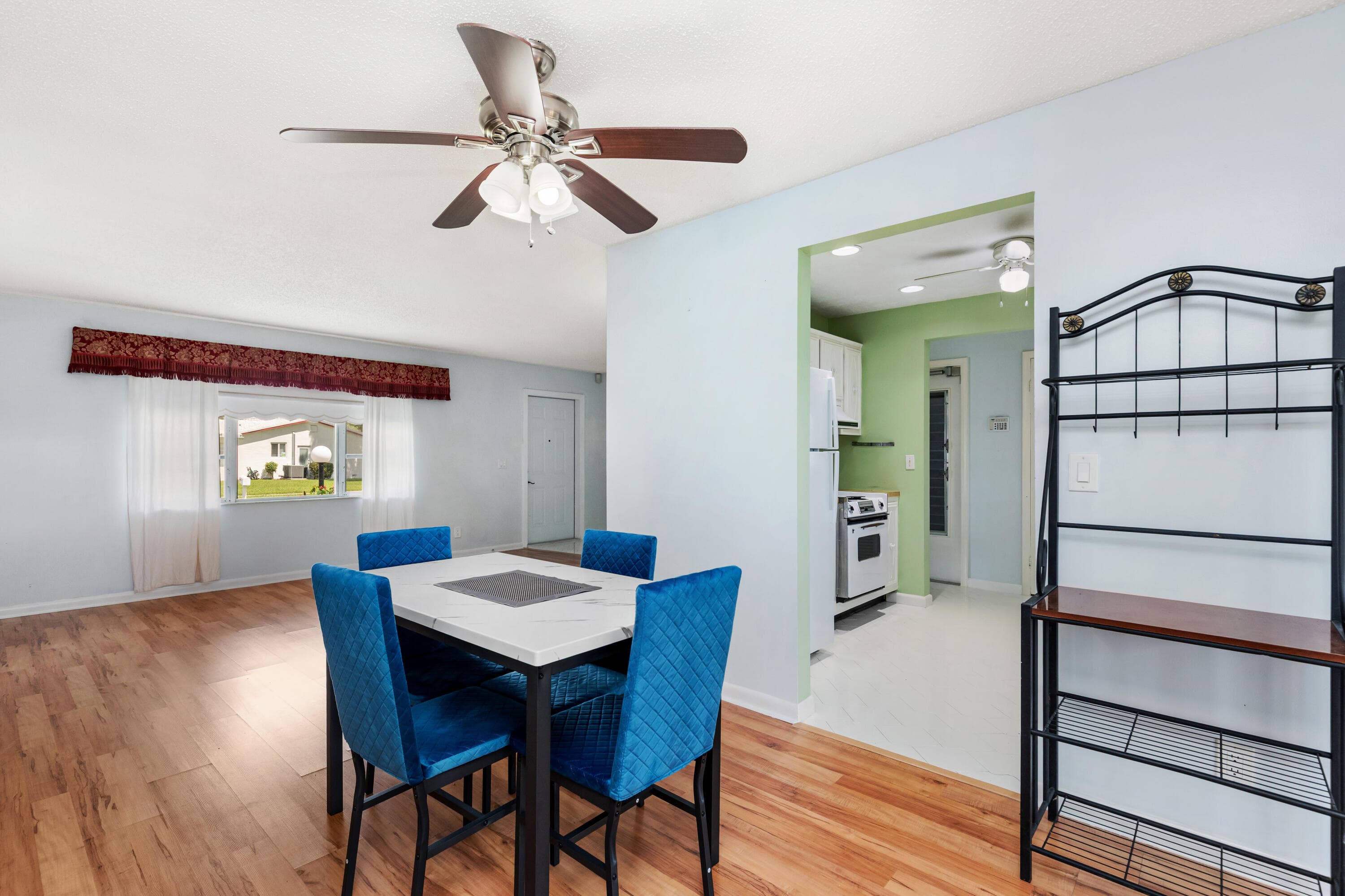 1261 NW 90th Drive, Plantation, FL 33322 — photo 11 of 51