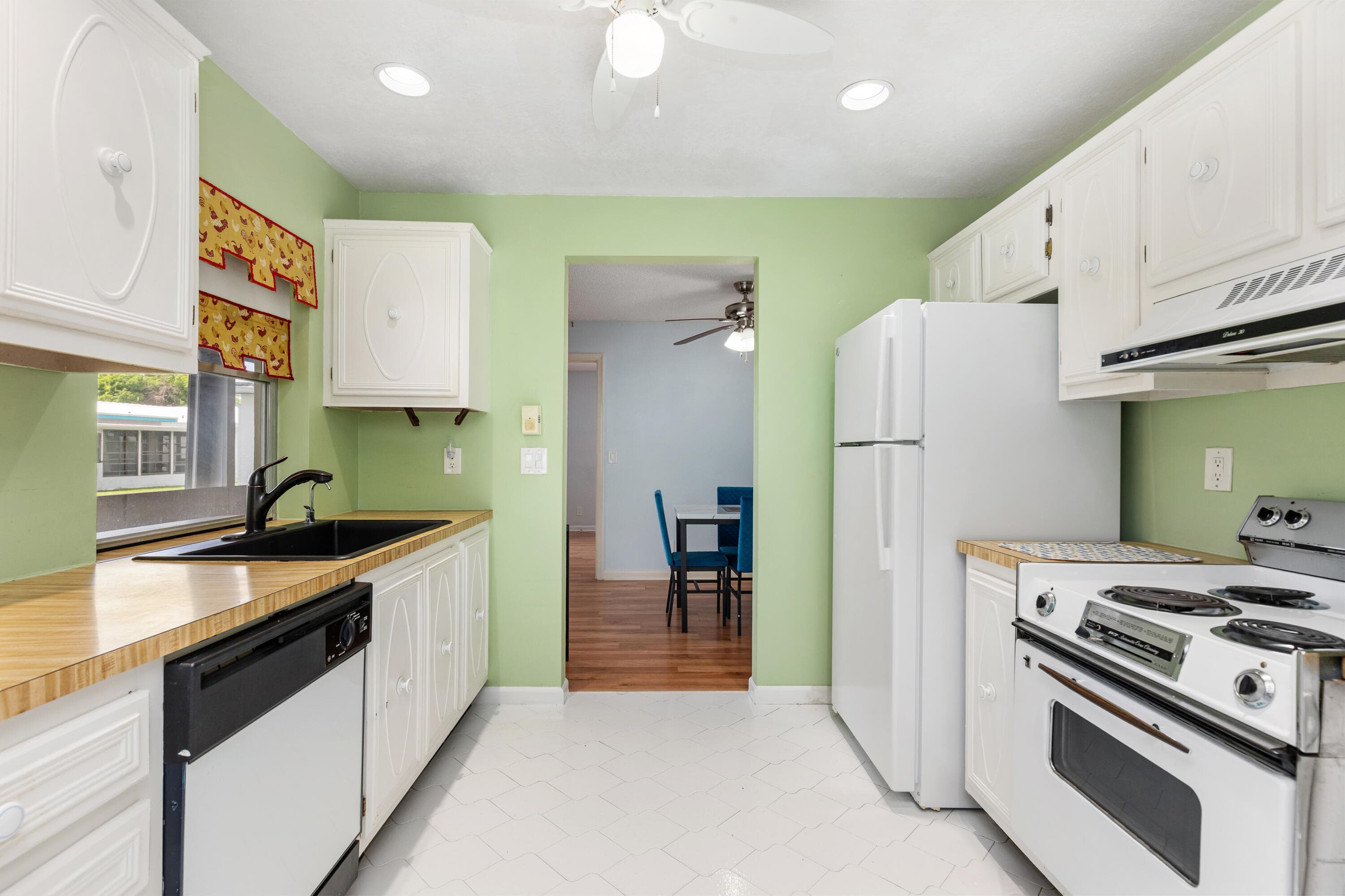 1261 NW 90th Drive, Plantation, FL 33322 — photo 12 of 51