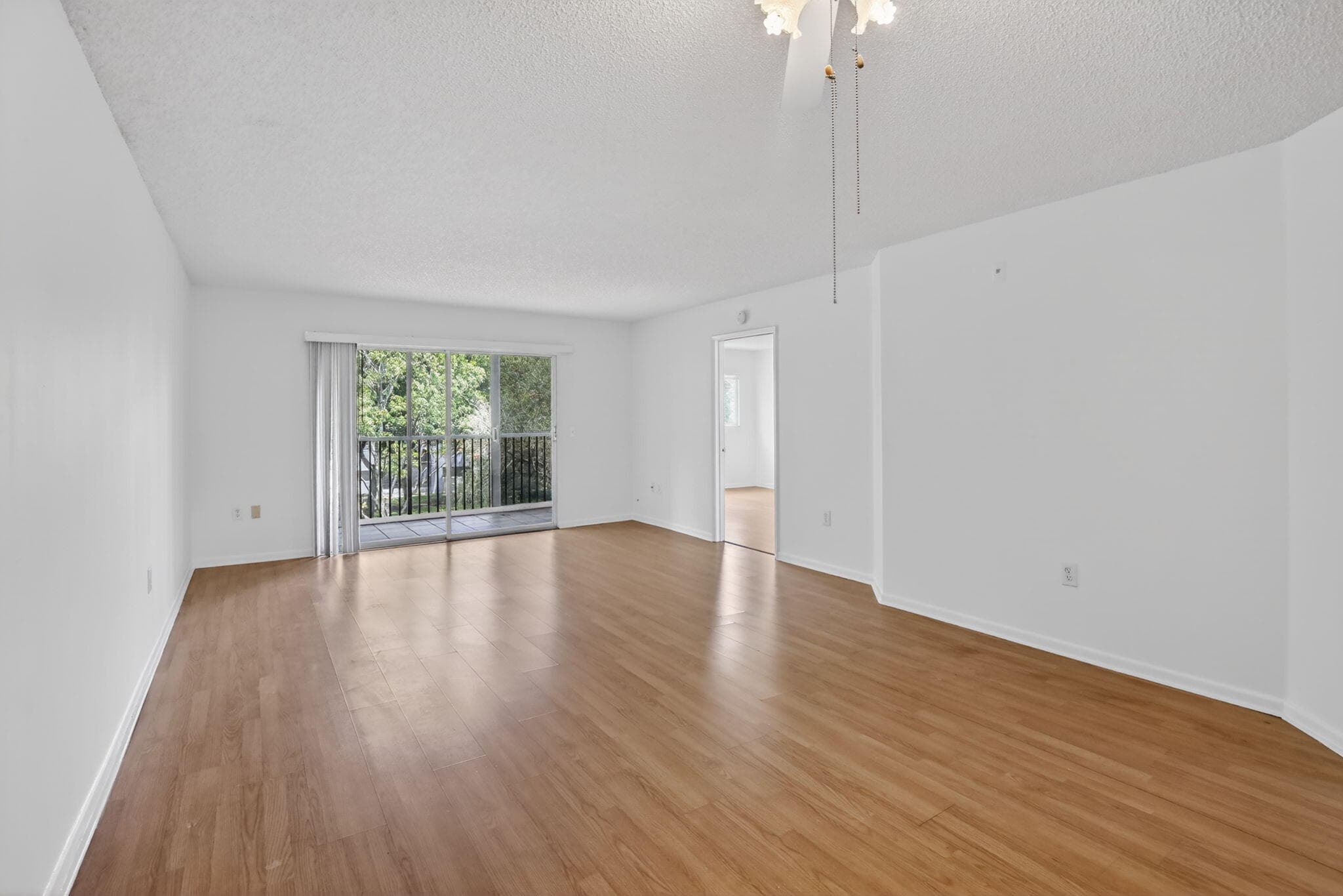 801 SW 138th Avenue 308e, Pembroke Pines, FL 33027 — photo 17 of 35
