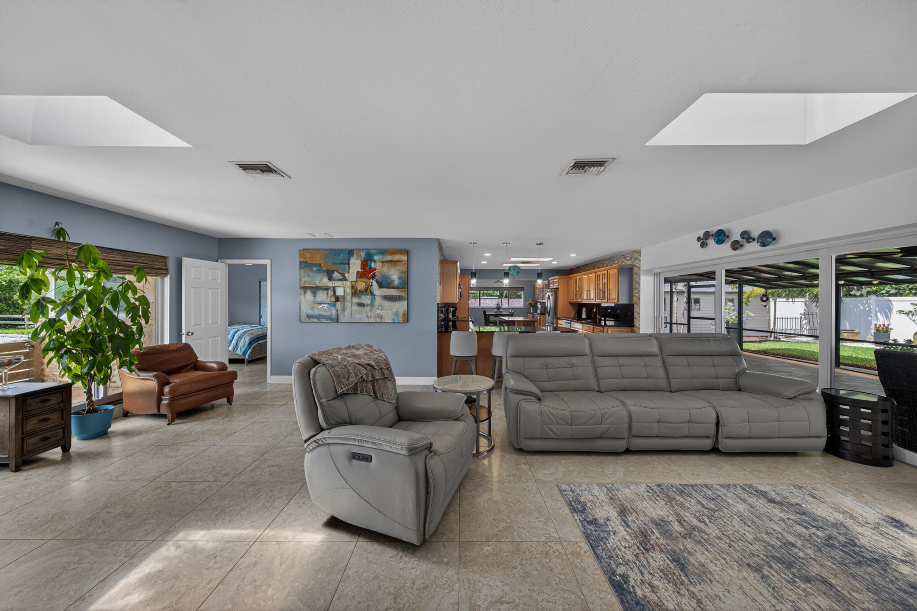 1571 SE 24th Avenue, Pompano Beach, FL 33062 — photo 11 of 73