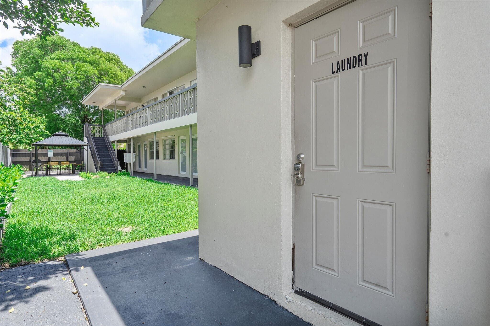 1638 Plunkett Street 2, Hollywood, FL 33020 — photo 3 of 28